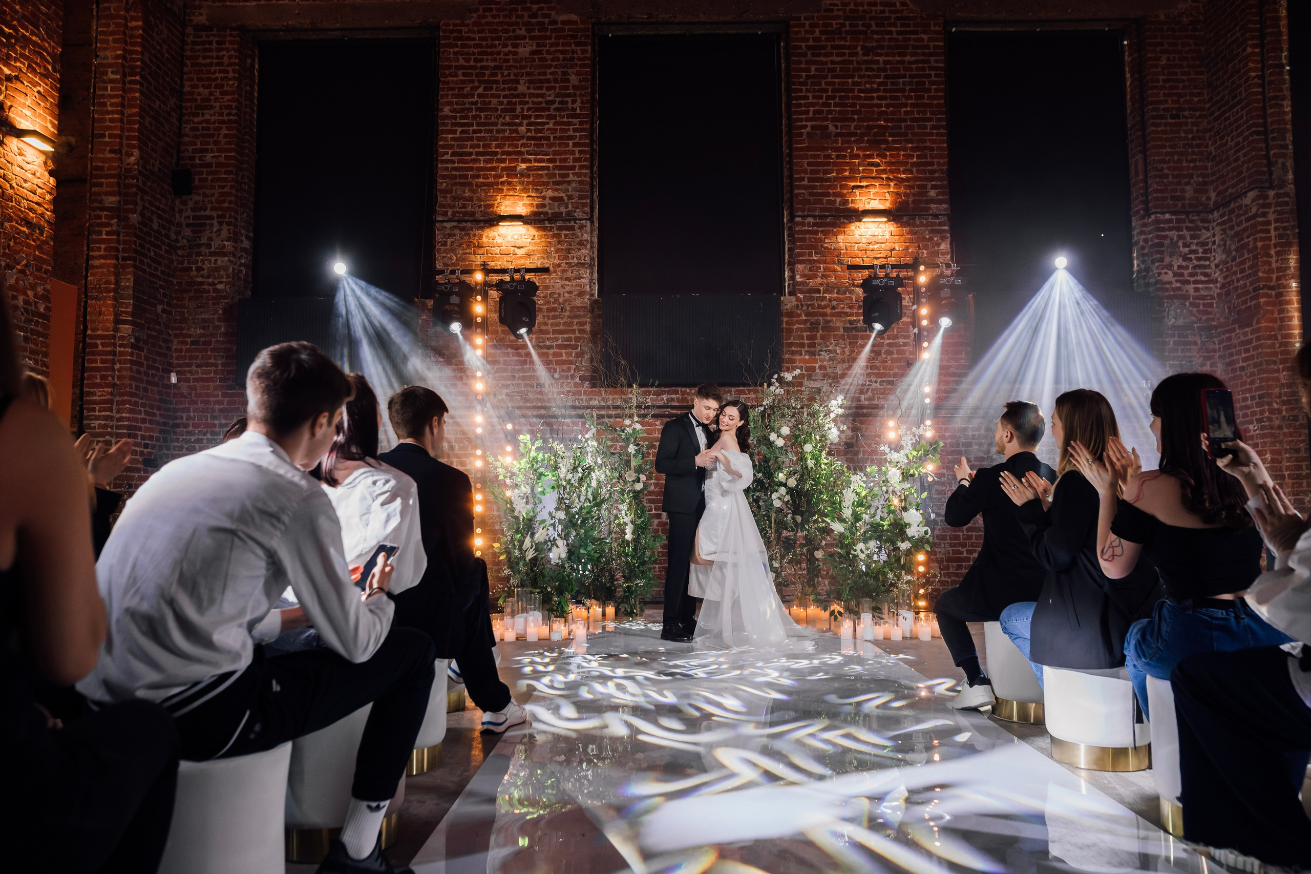 Мария и Алексей. Лофт. Свадебный и семейный фотограф в Москве Евгения Лисина