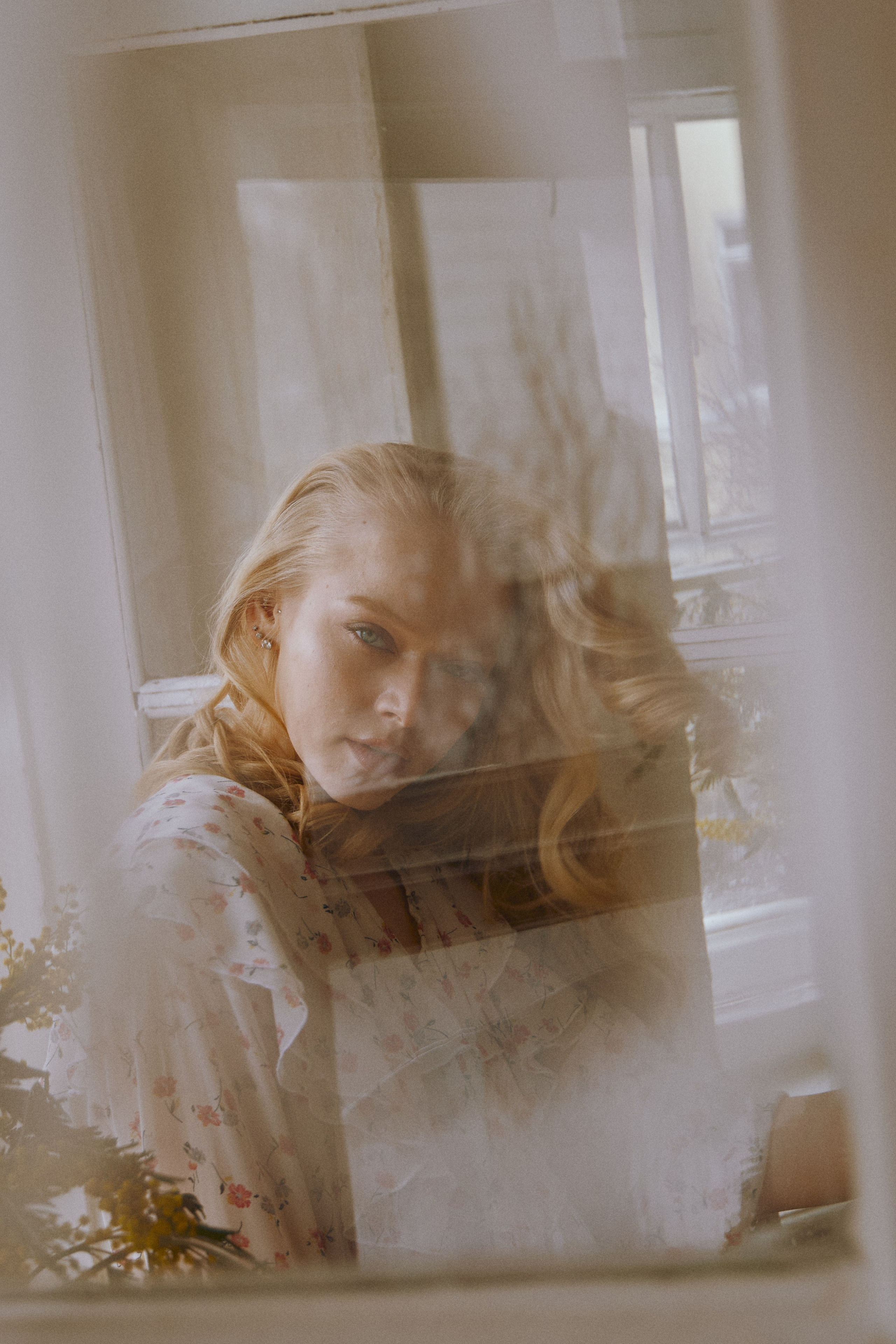 Катя в «Ля Мезон». Екатерина Богданова — портретный фотограф в Екатеринбурге | контент фото и видео съемка для бизнеса