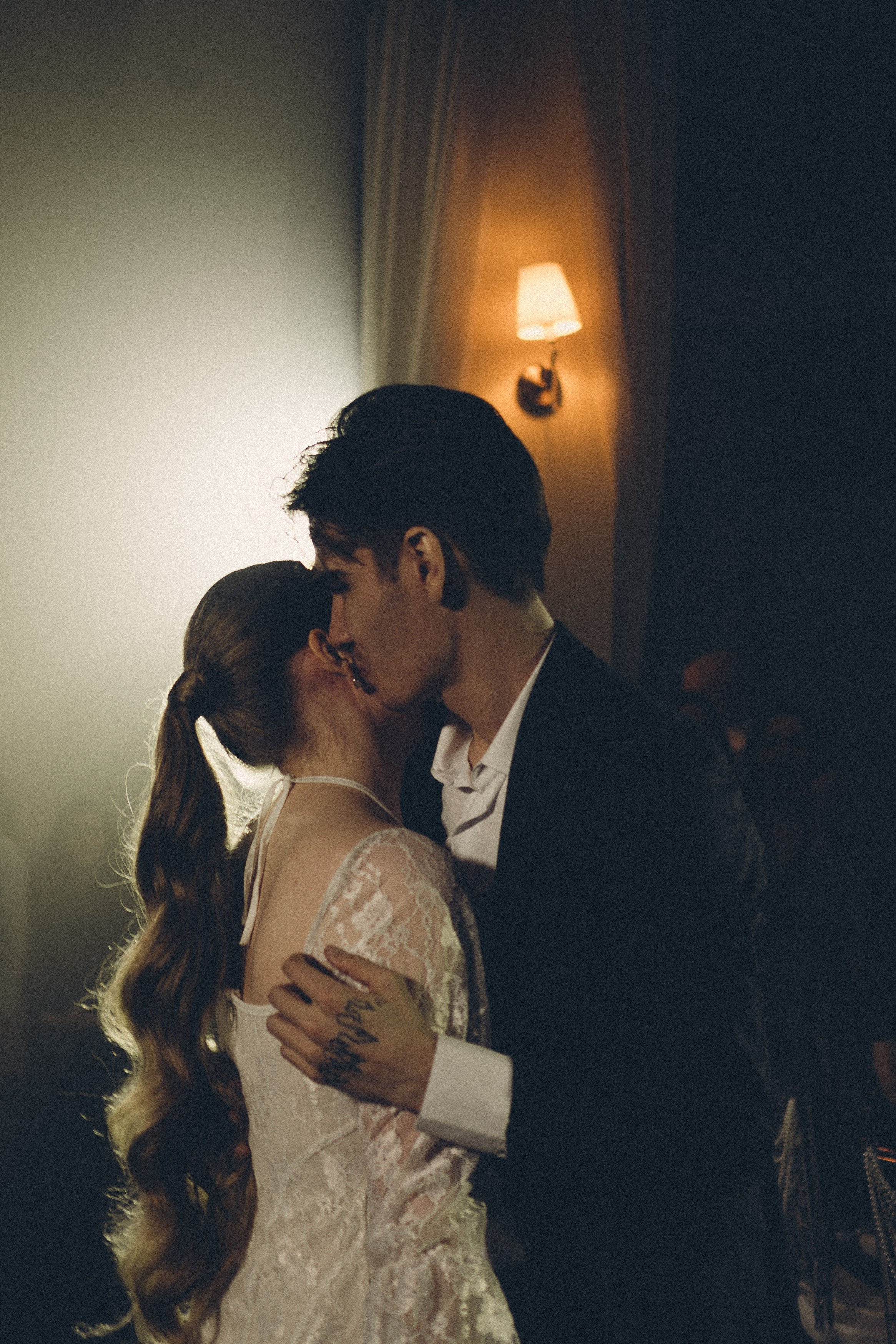 СВАДЕБНАЯ СЬЕМКА В ОТЕЛЕ В СИБИРИ. Профессиональный фотограф, Санкт-Петербург — Виктория Богомолова