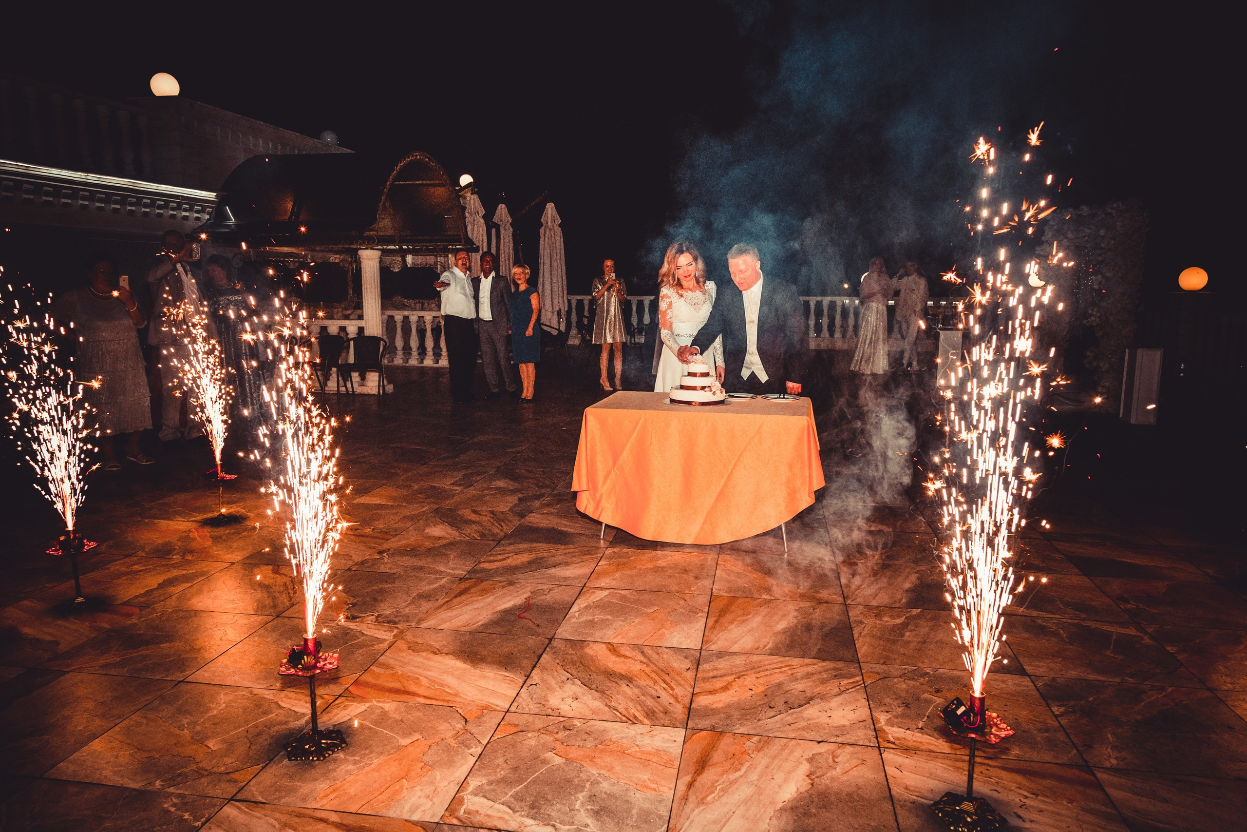 Альбом свадебная фотосъёмка, венчание, утро невесты, роспись, банкет. «Студия DRONAVT`s» — видеосъёмка и фотография г. Москва