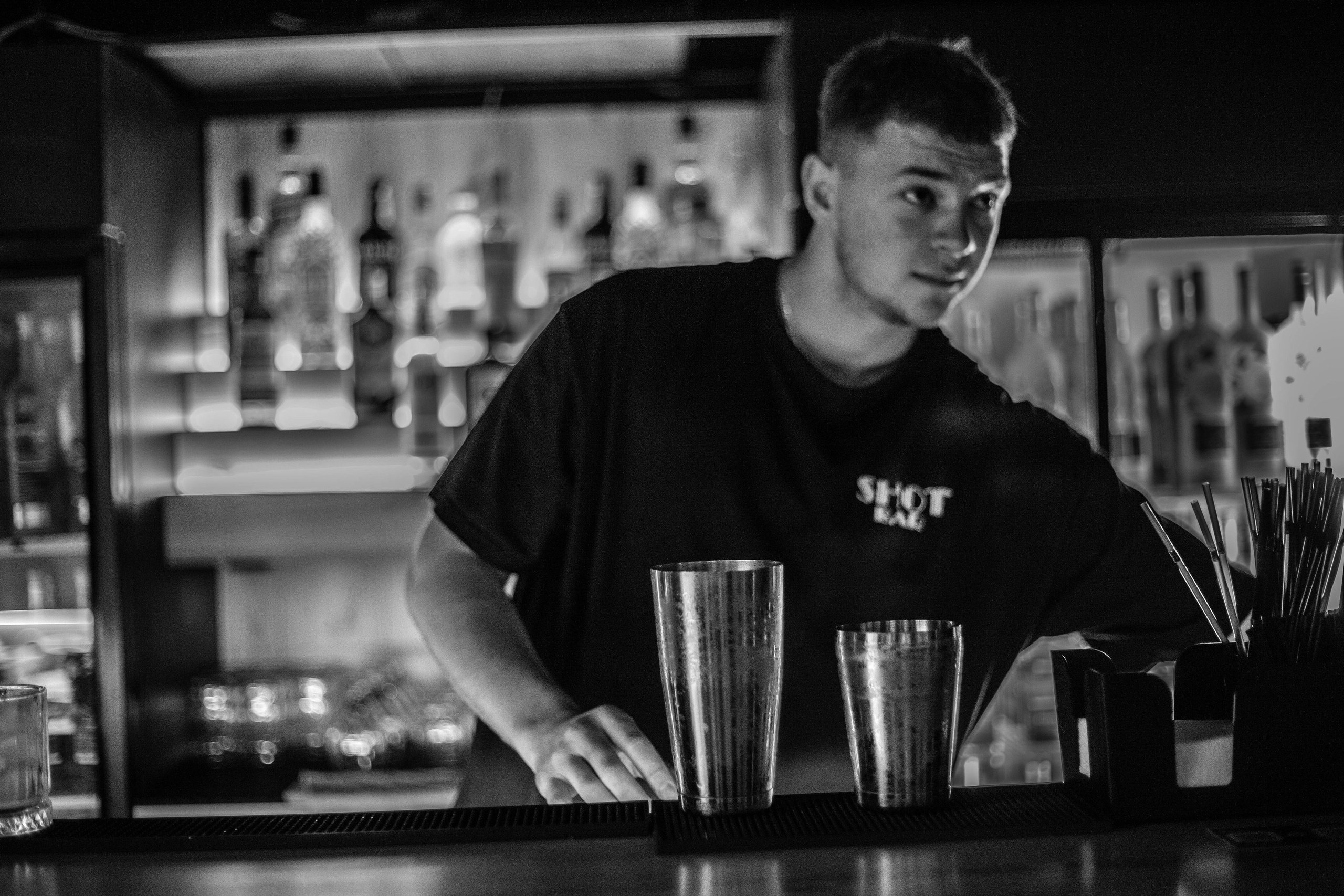 Шот Бар. Уличный фотограф Города N