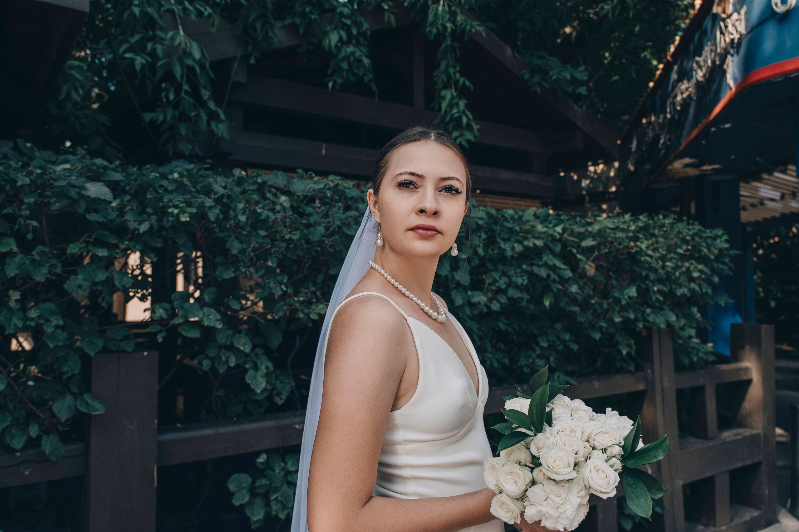 Свадебная прогулка в городе. Фотограф в Иркутске Анна Мирошникова