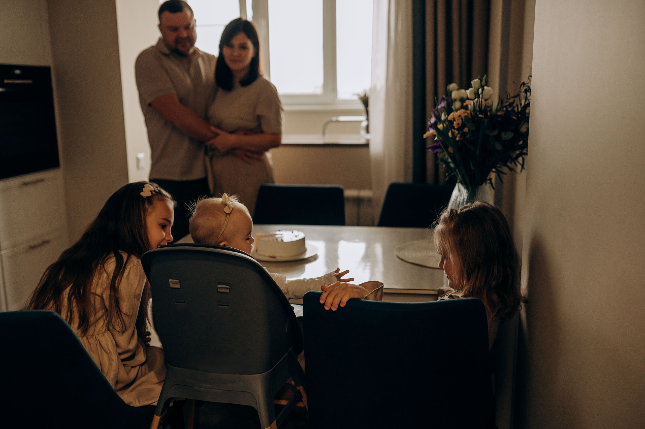 Годик младшей сестрёнке. Семейный фотограф в Домодедово и Москве Елена Пичугина