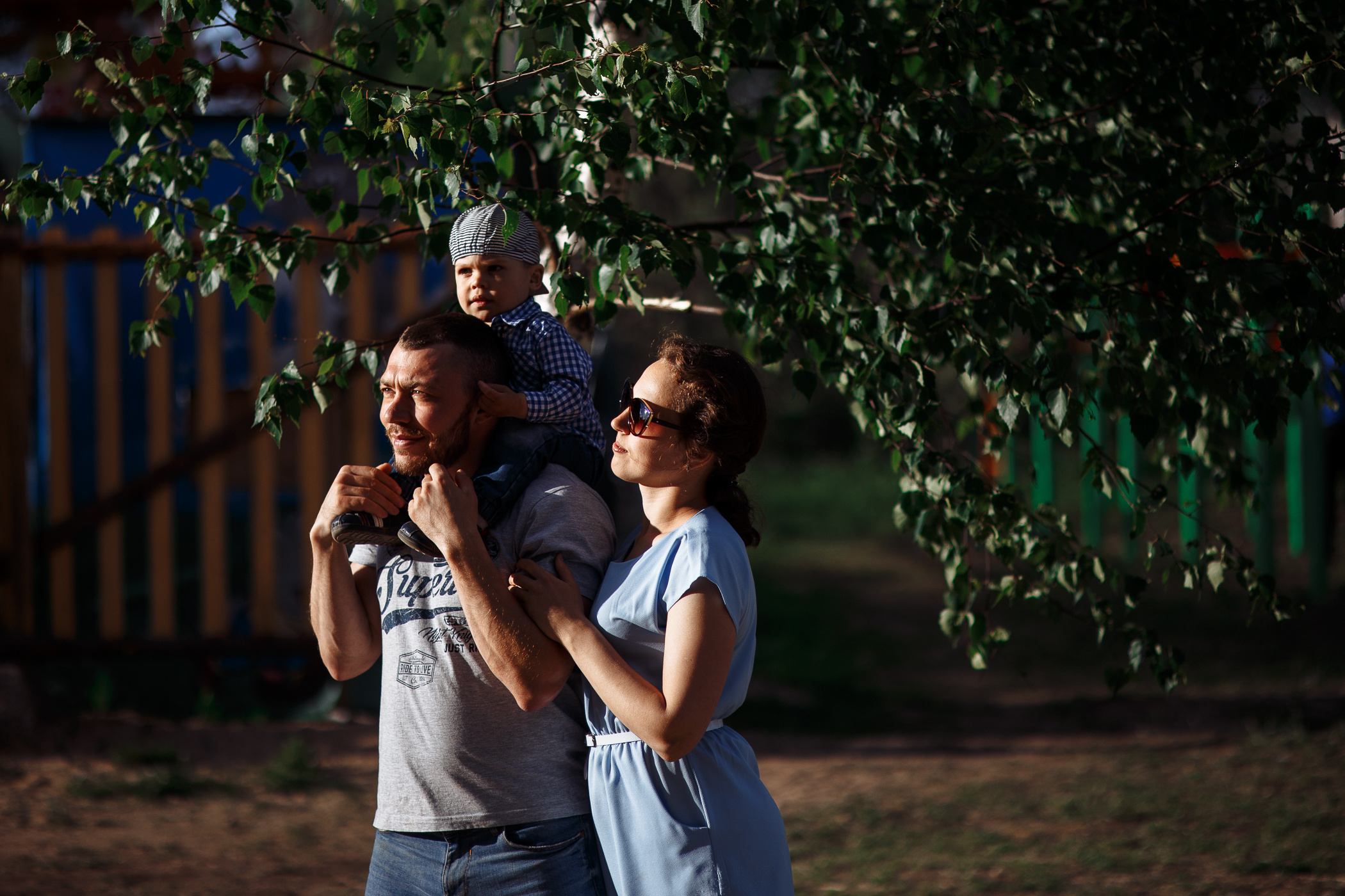 Фотопрогулка в парке. Свадебный и семейный фотограф в Твери, Москве, Санкт-Петербурге