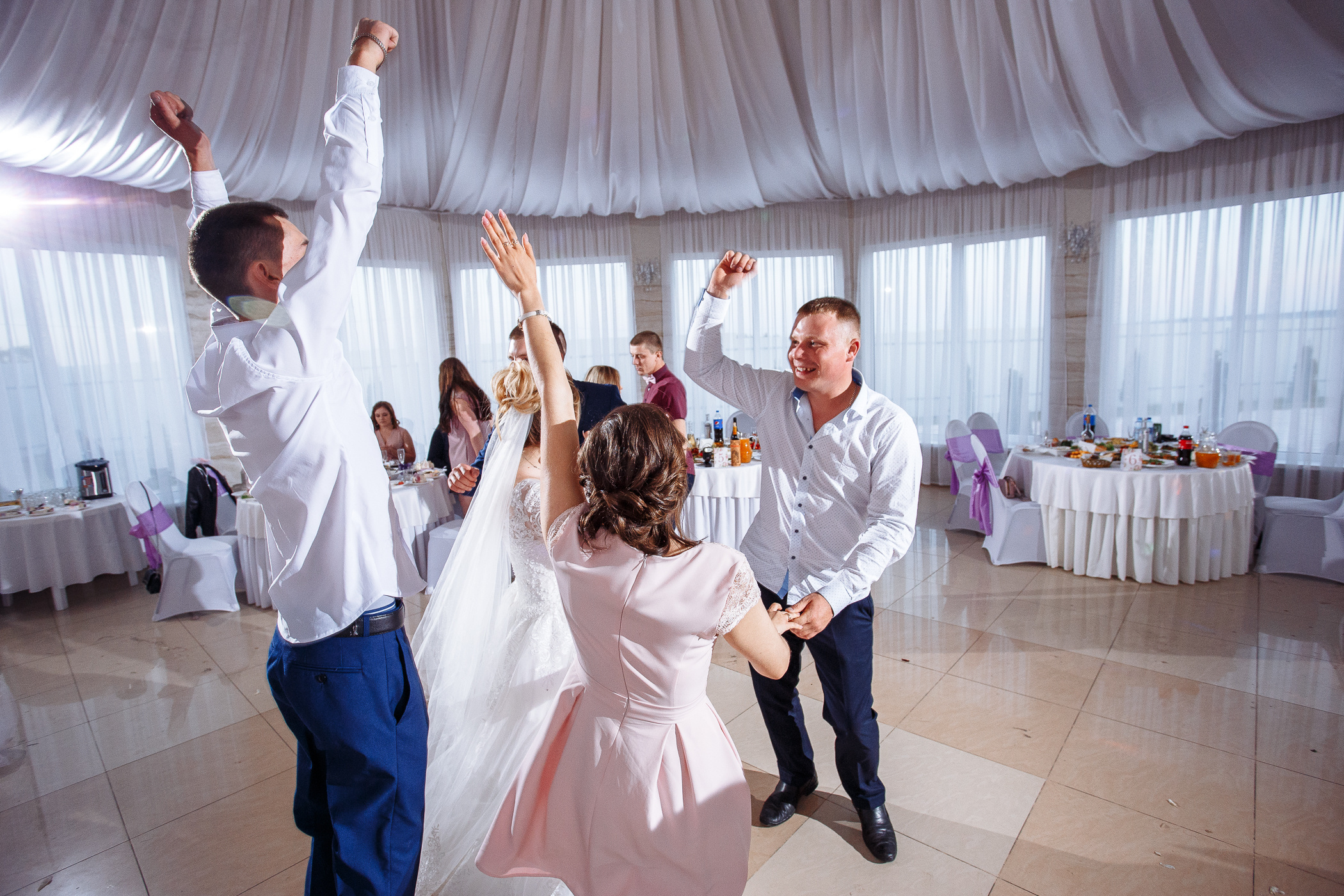 Первый день лета. Свадебный и семейный фотограф в Твери, Москве, Санкт-Петербурге