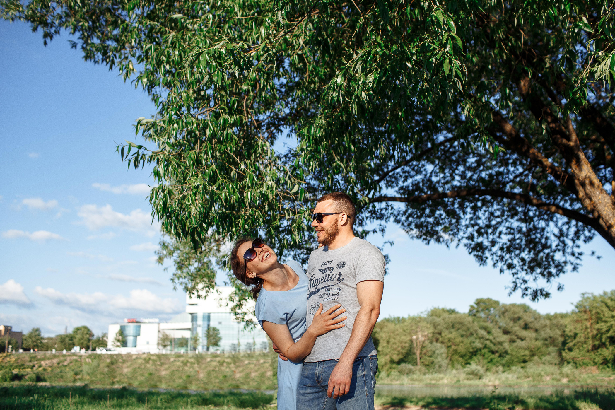 Фотопрогулка в парке. Свадебный и семейный фотограф в Твери, Москве, Санкт-Петербурге