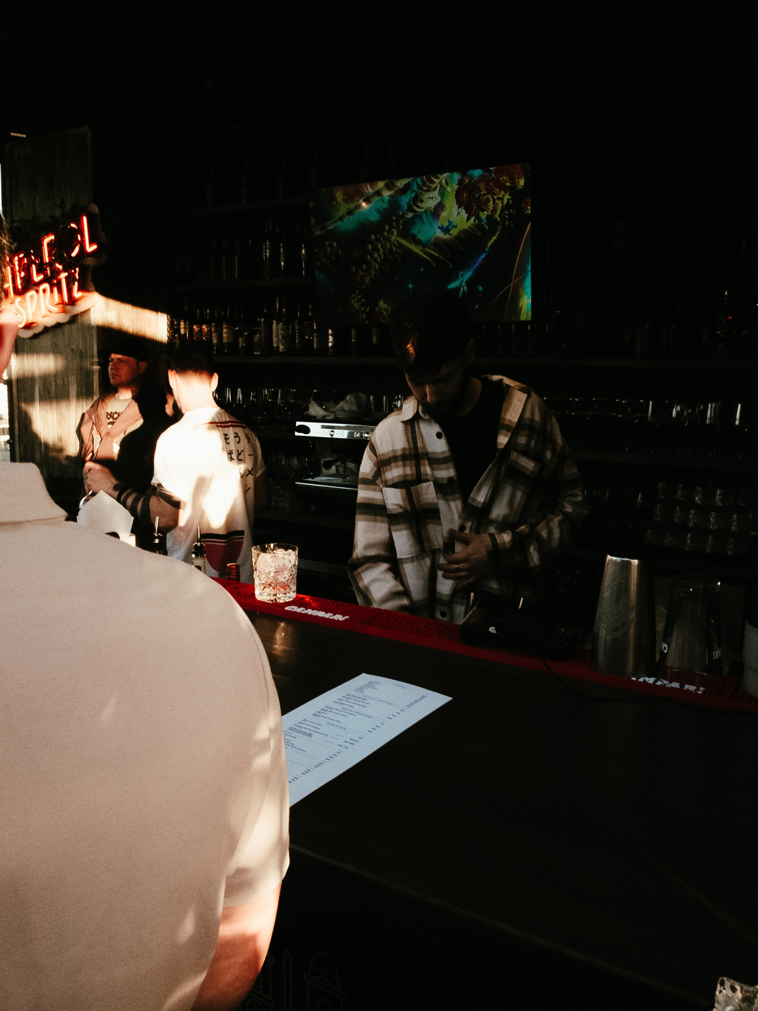 ROOF PLACE 18\05. Коммерческий Фотограф Виктор Фоменых