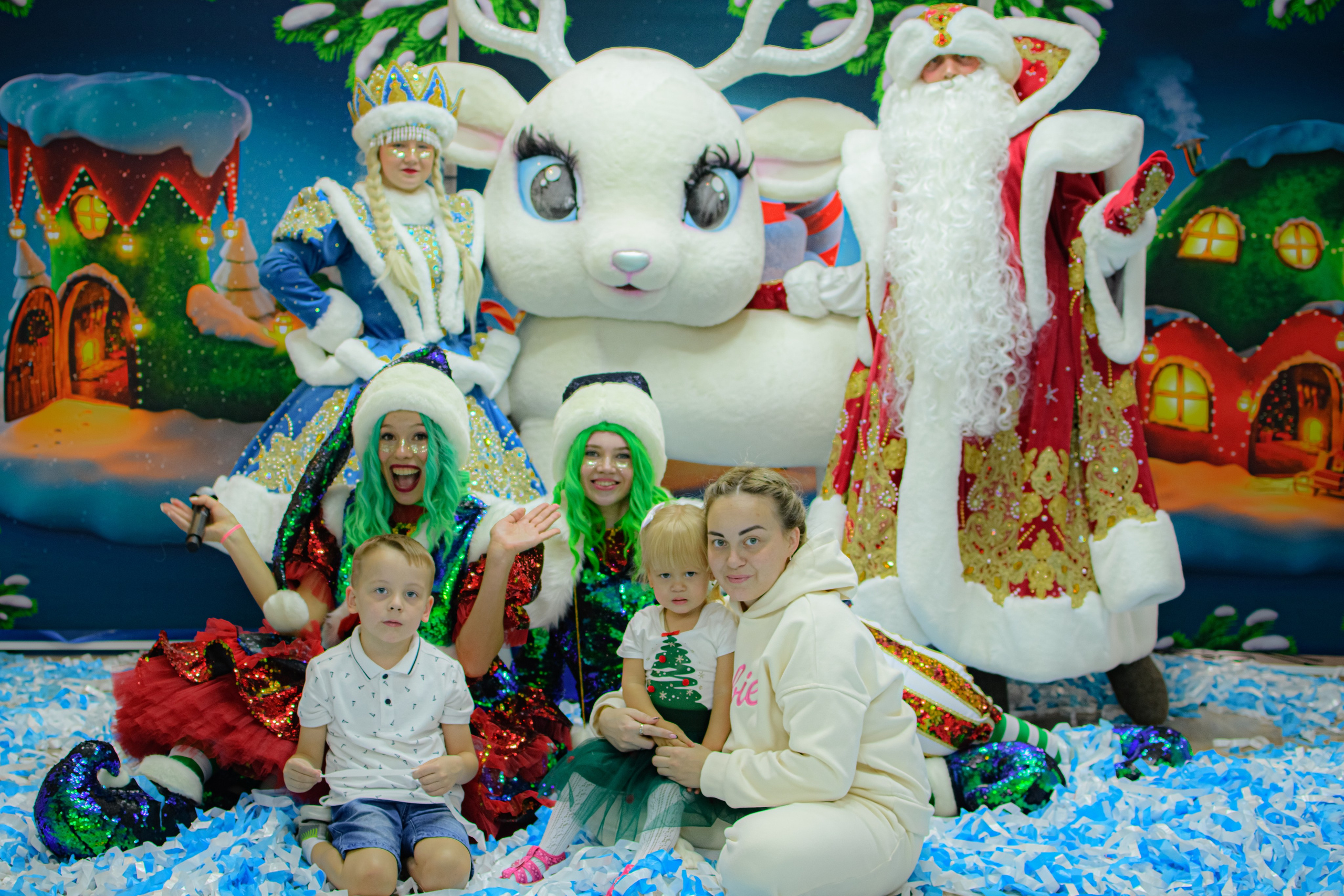 HAPPY NEW YEAR. Photokarish