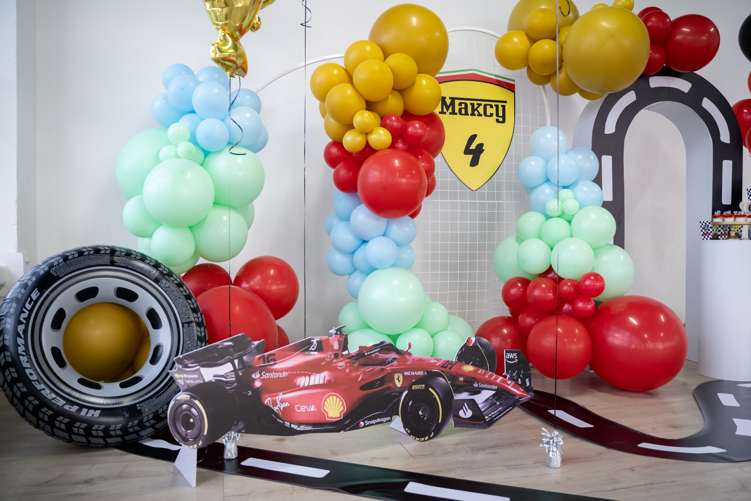 FERRARI вечеринка. Фотограф в Одинцово, Москве