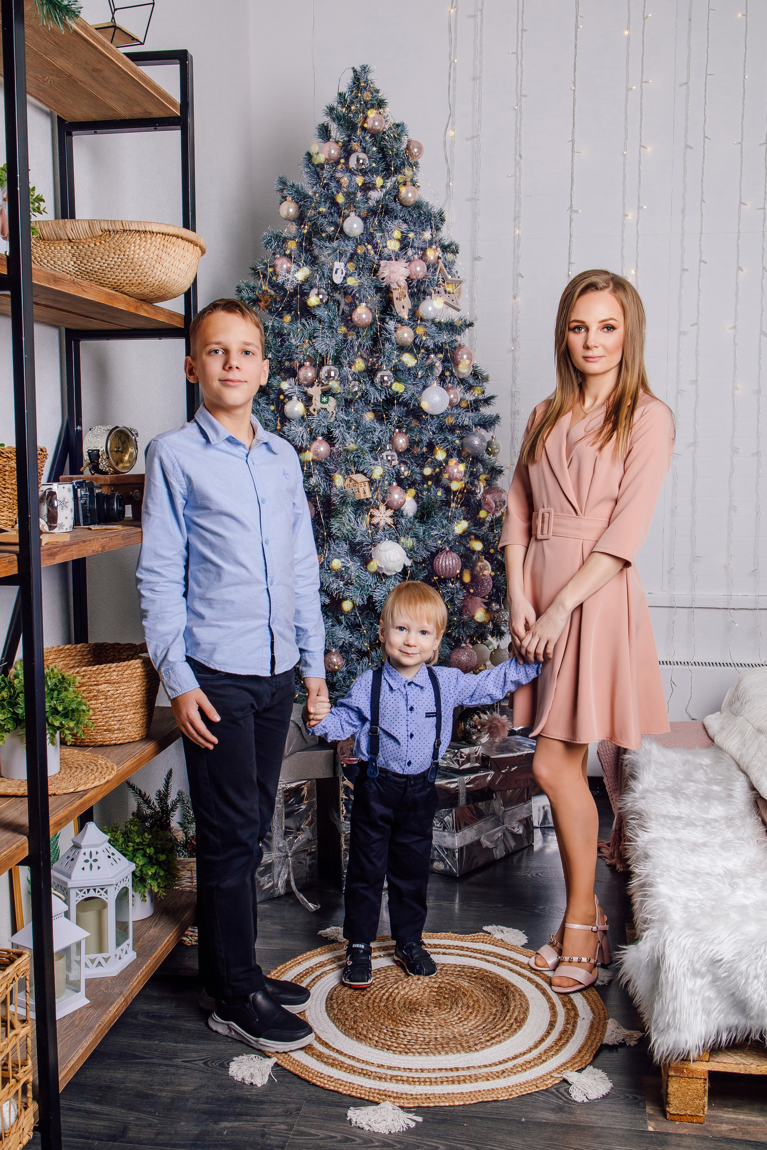 Олеся с детьми