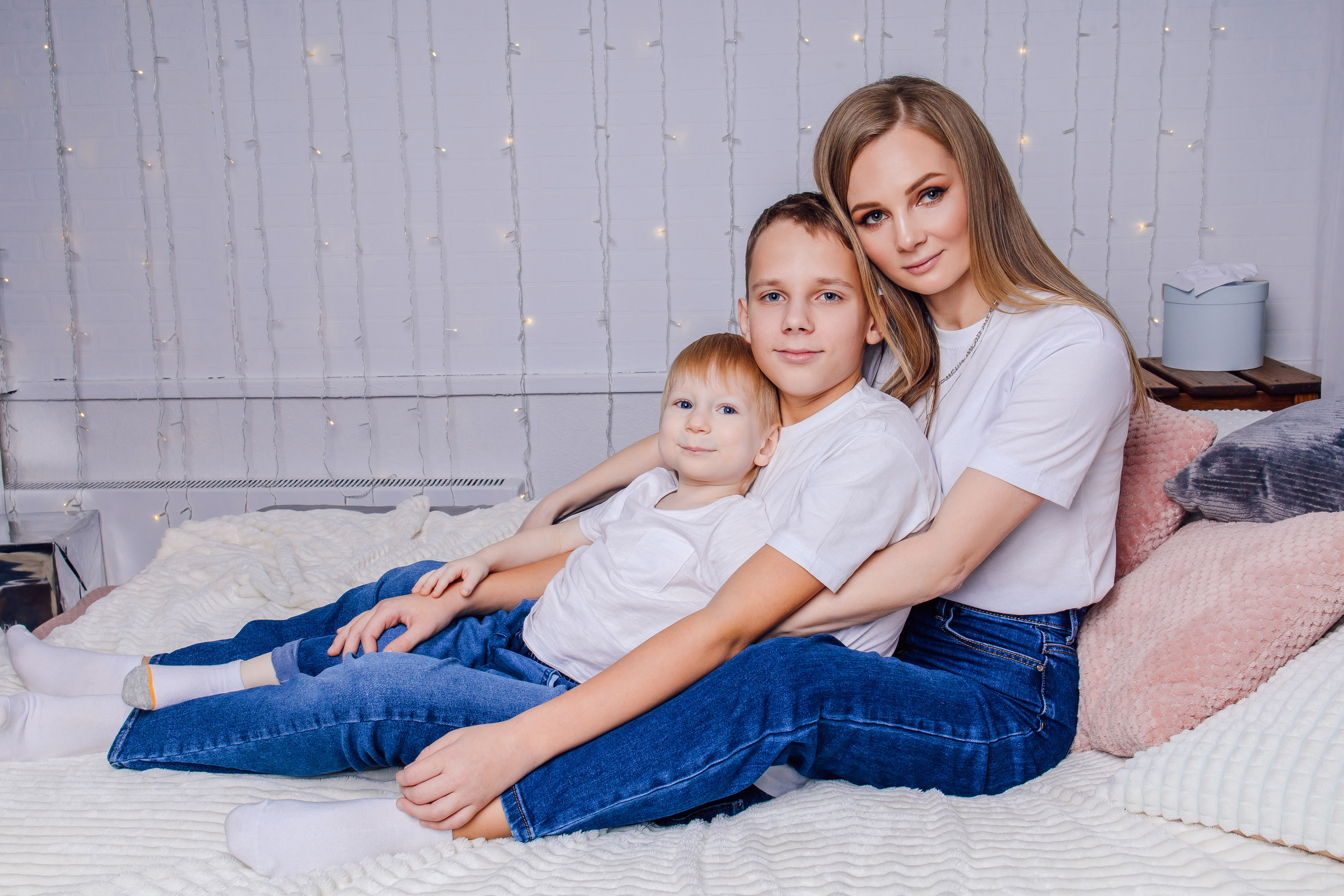 Олеся с детьми