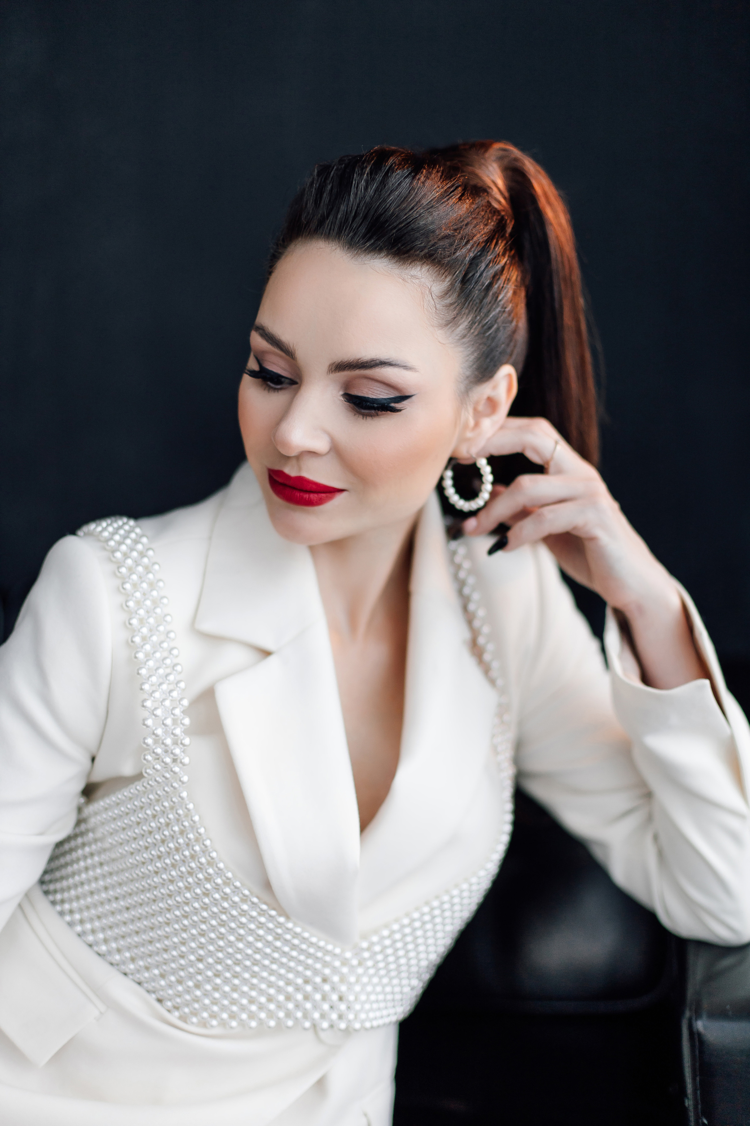 Ведущая Лилия