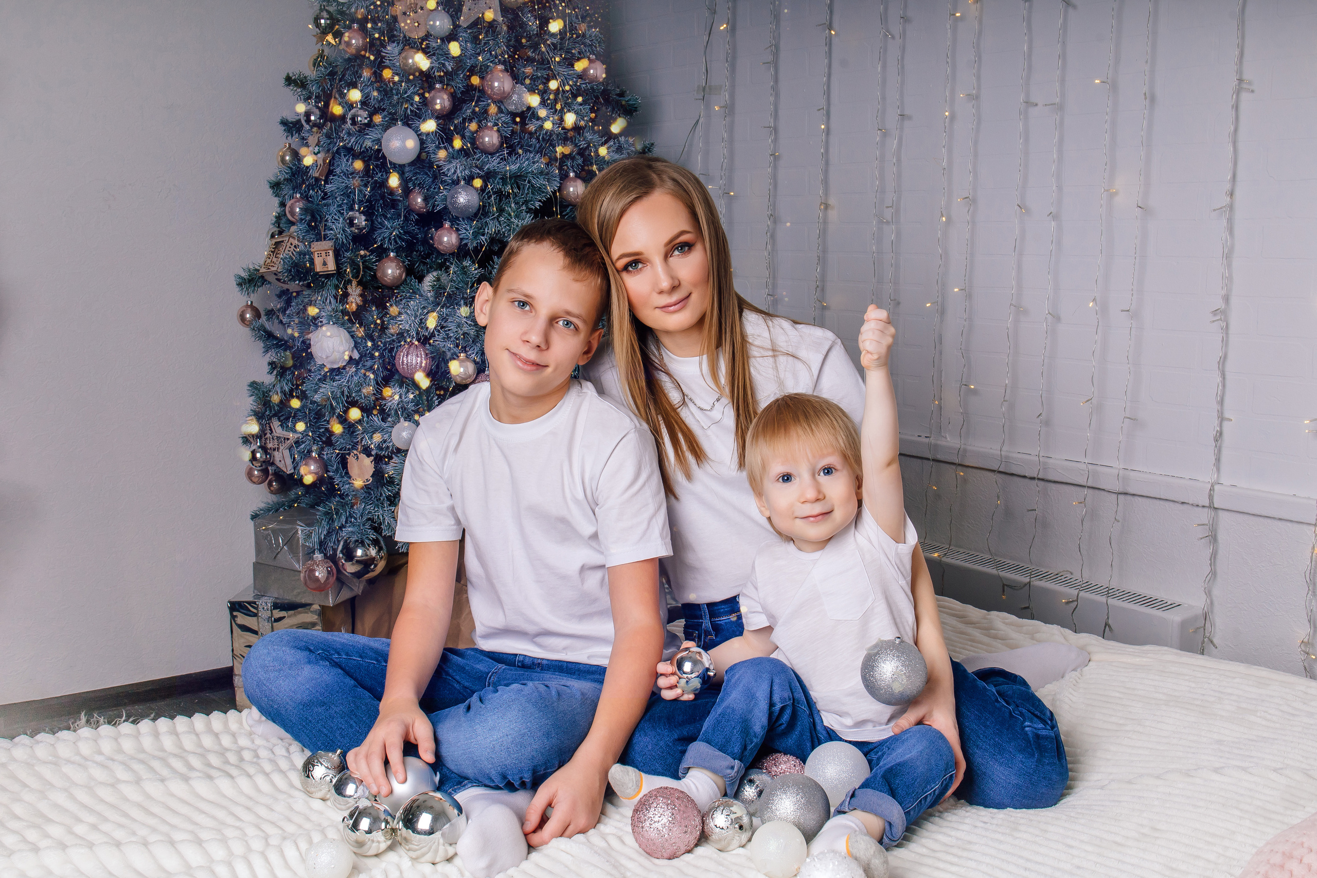 Олеся с детьми