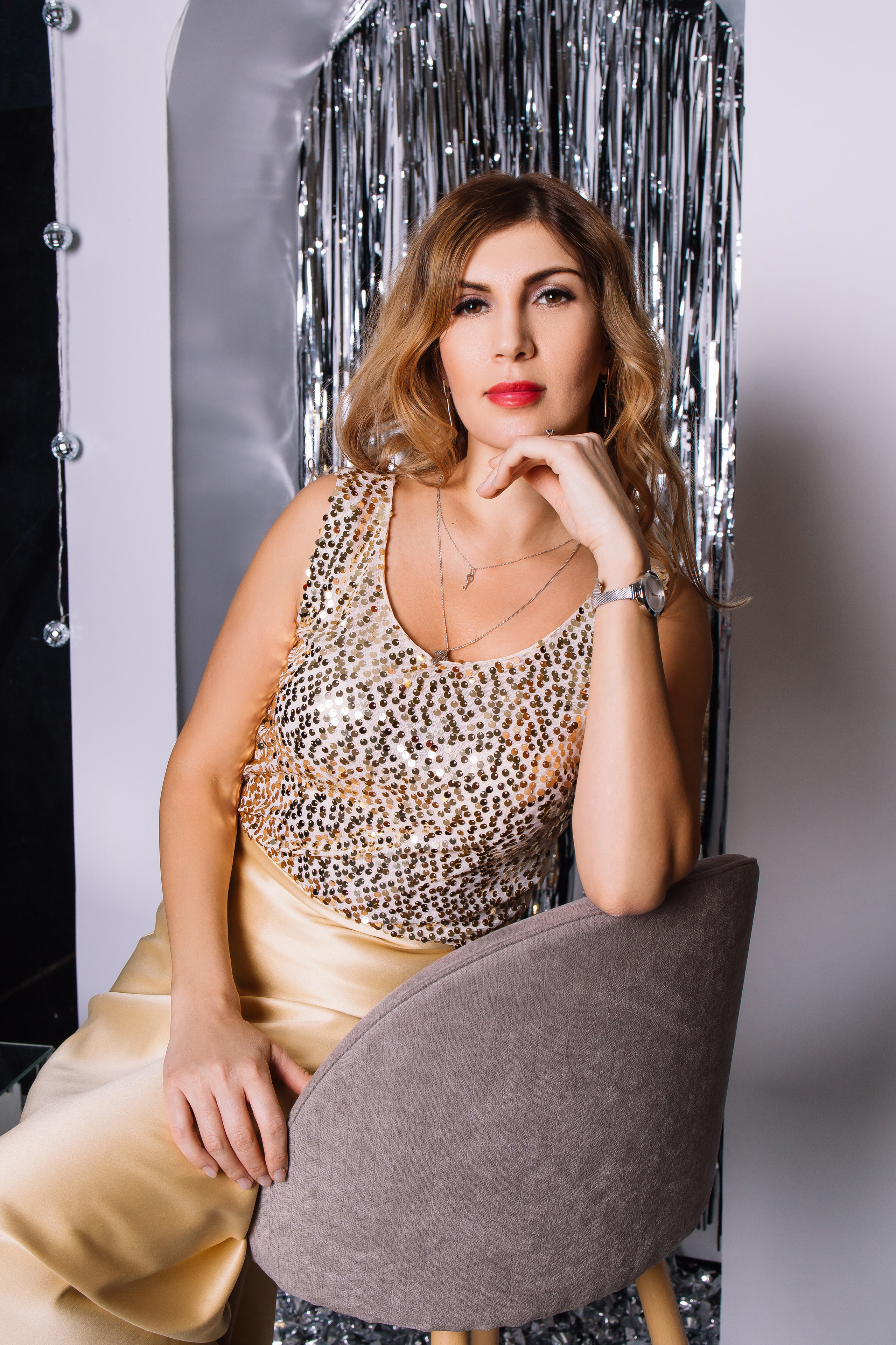 Анна, Таня и Игорь