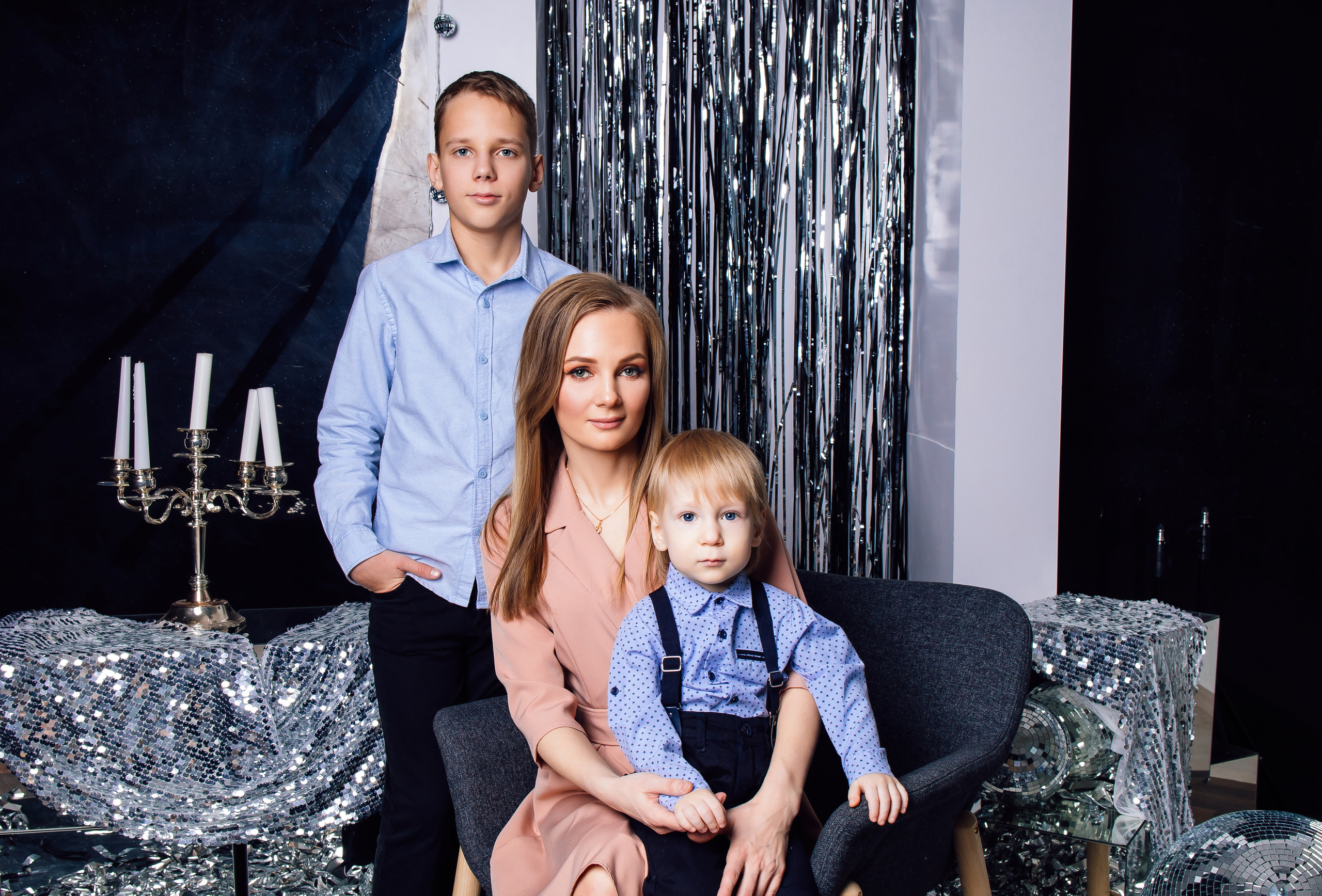 Олеся с детьми