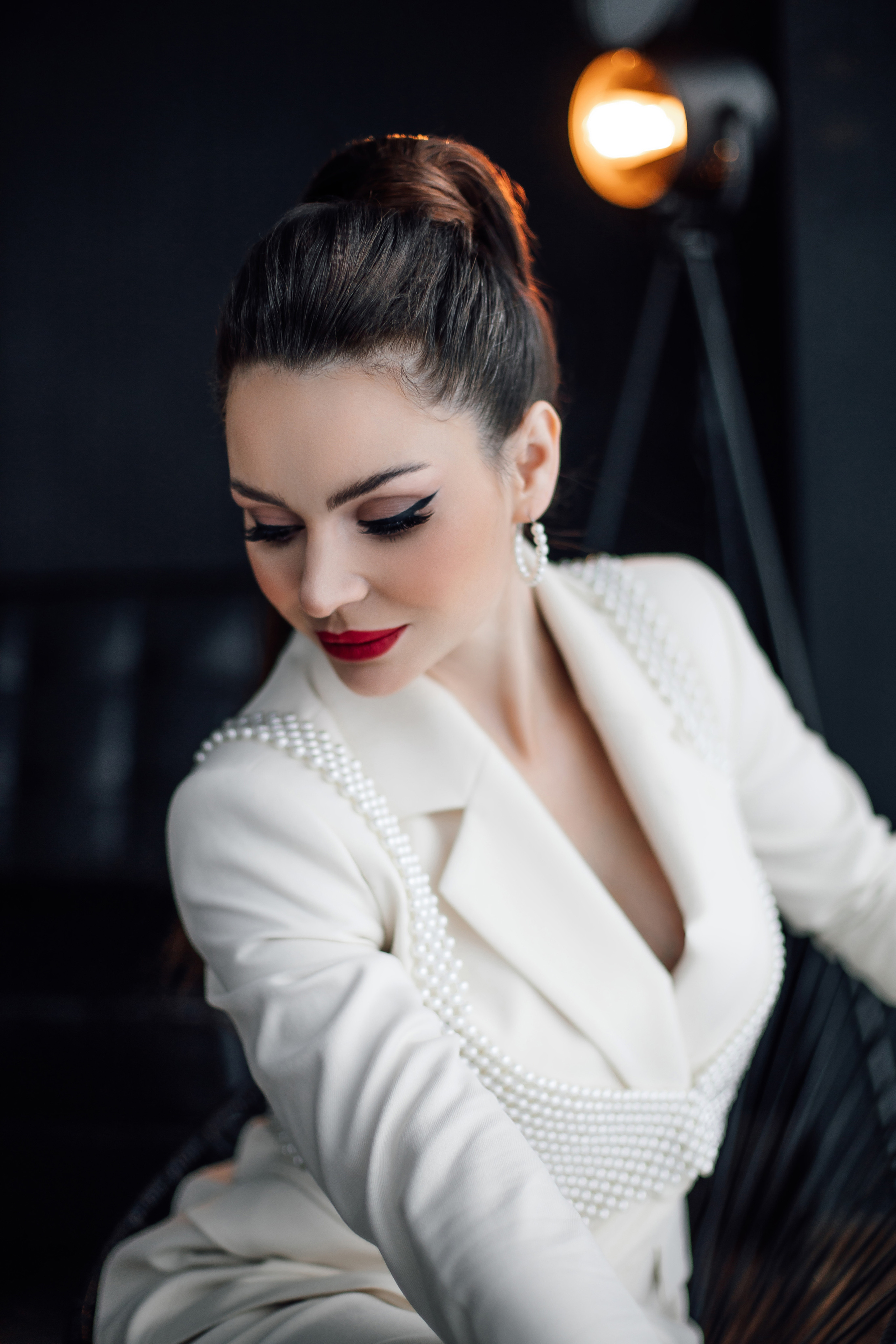 Ведущая Лилия