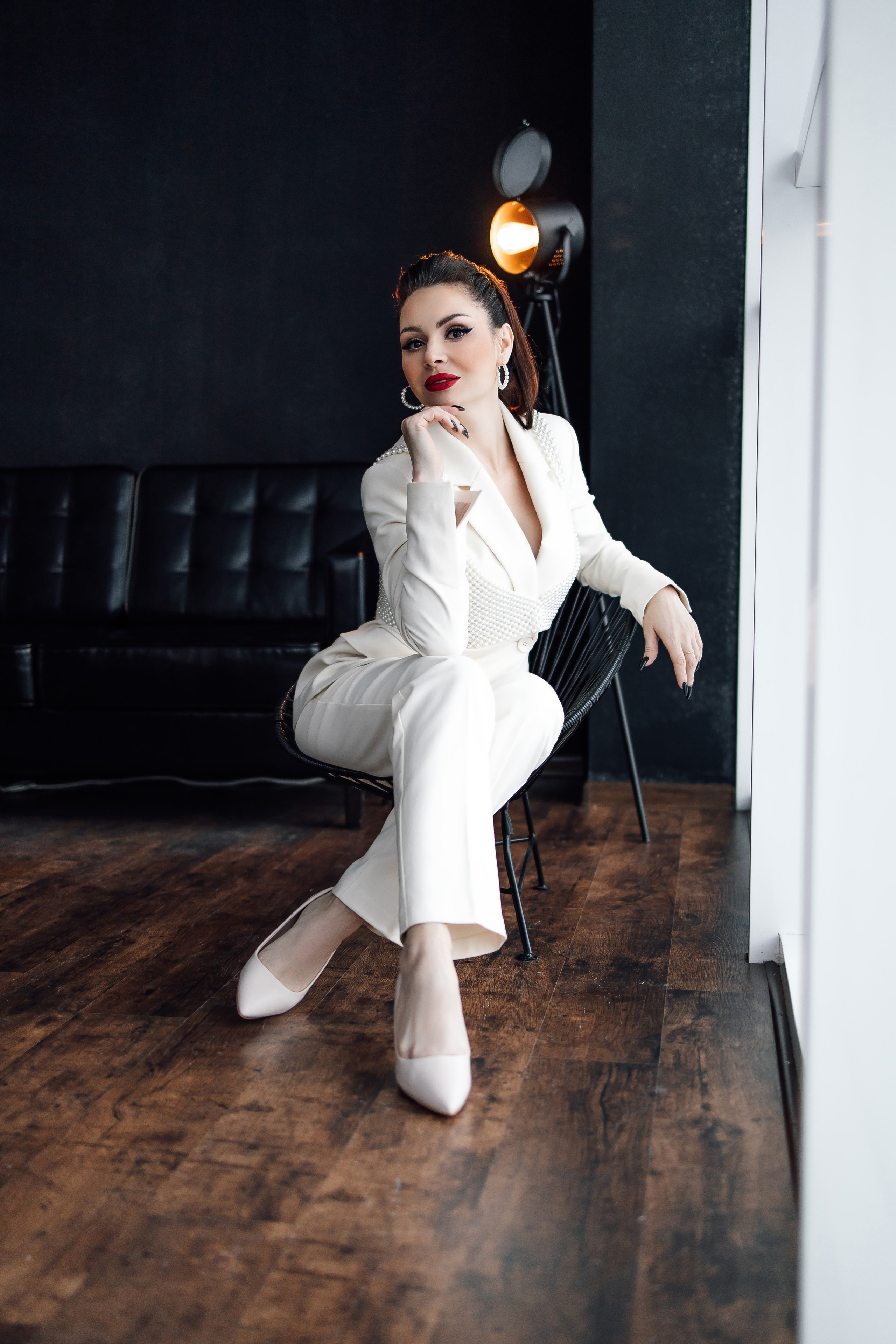 Ведущая Лилия