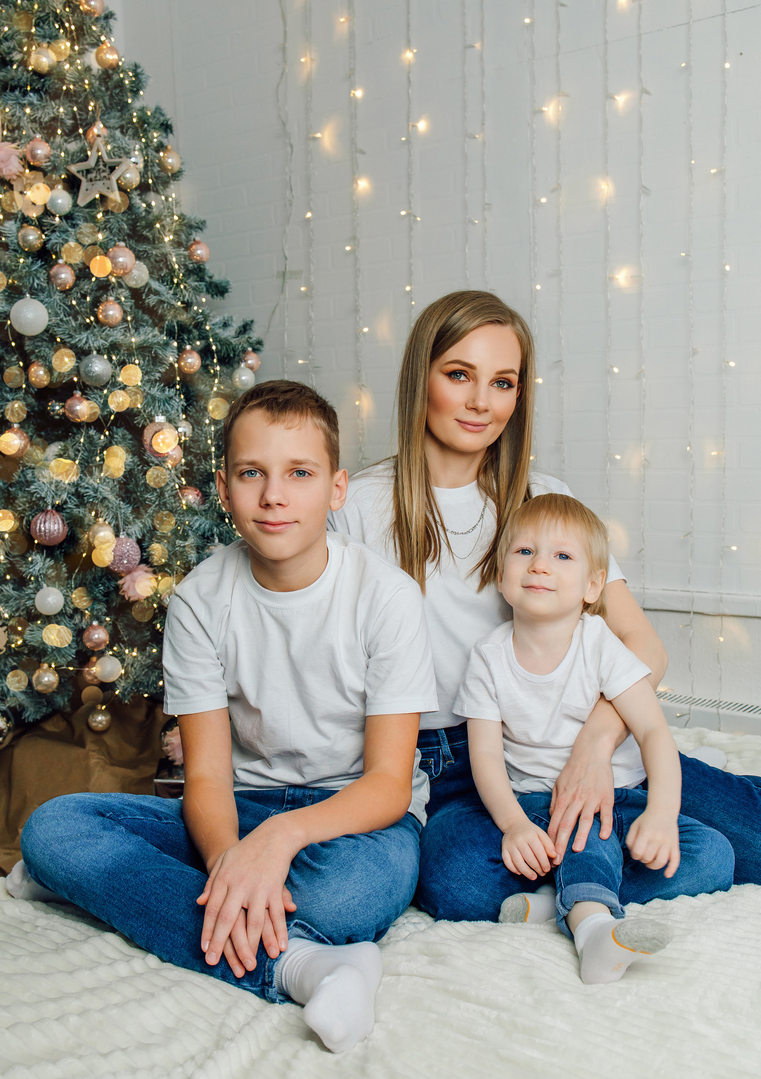 Олеся с детьми