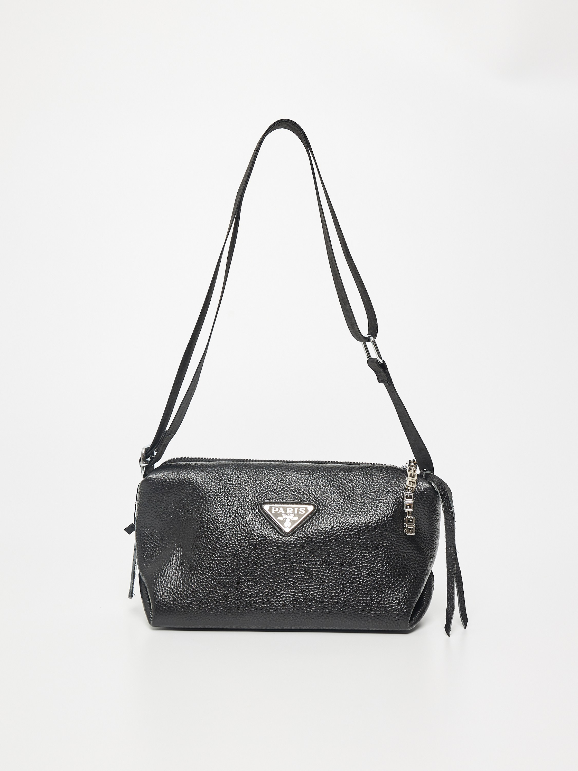 Фотосъемка сумок для маркетплейсов. Алексей Темнов — фотограф в Пятигорске