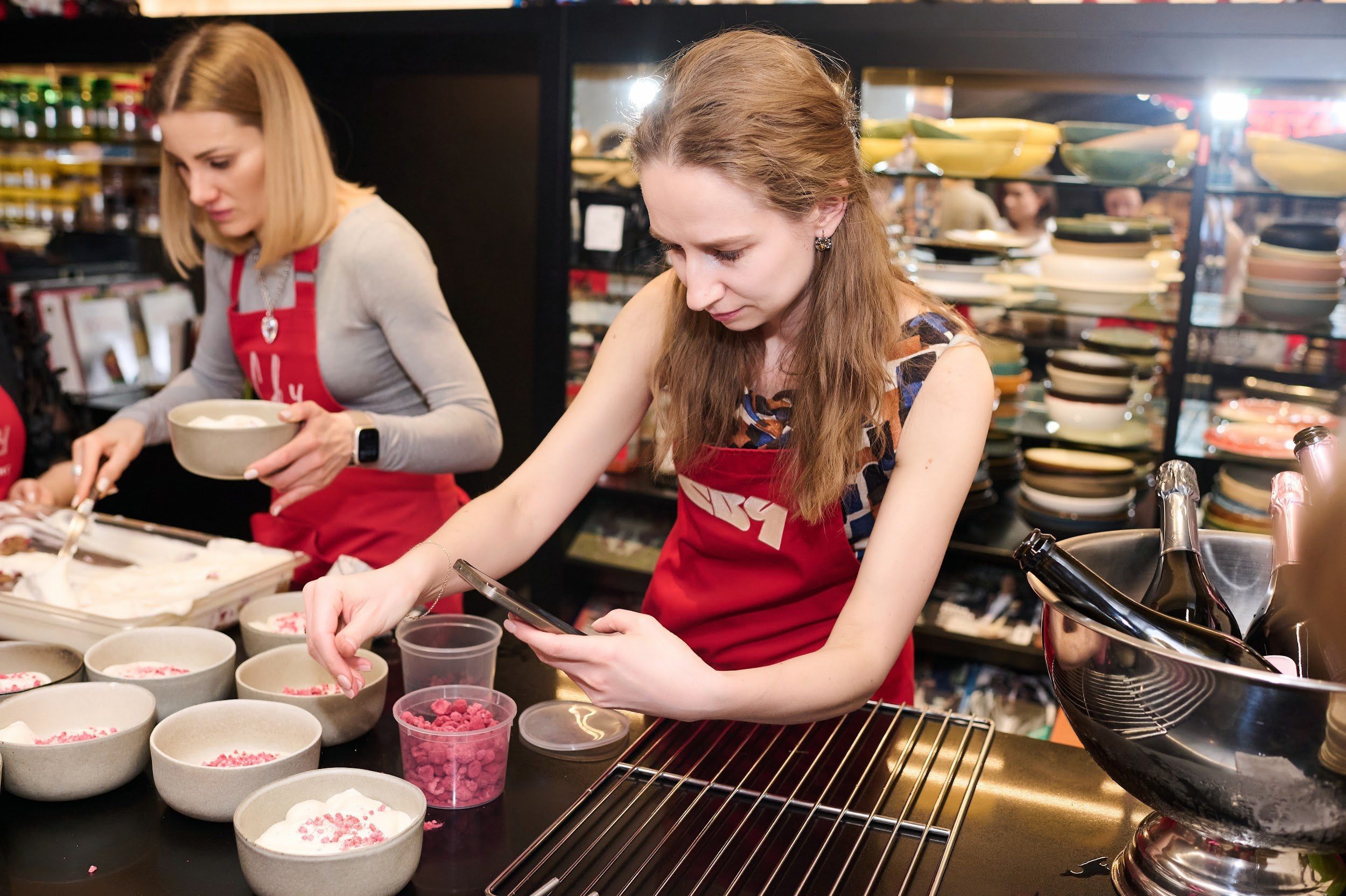 Кулинарный мастер-класс. Свадебный фотограф в Санкт-Петербурге Петергофе Пушкине Саша Галлс / Александр Галлс