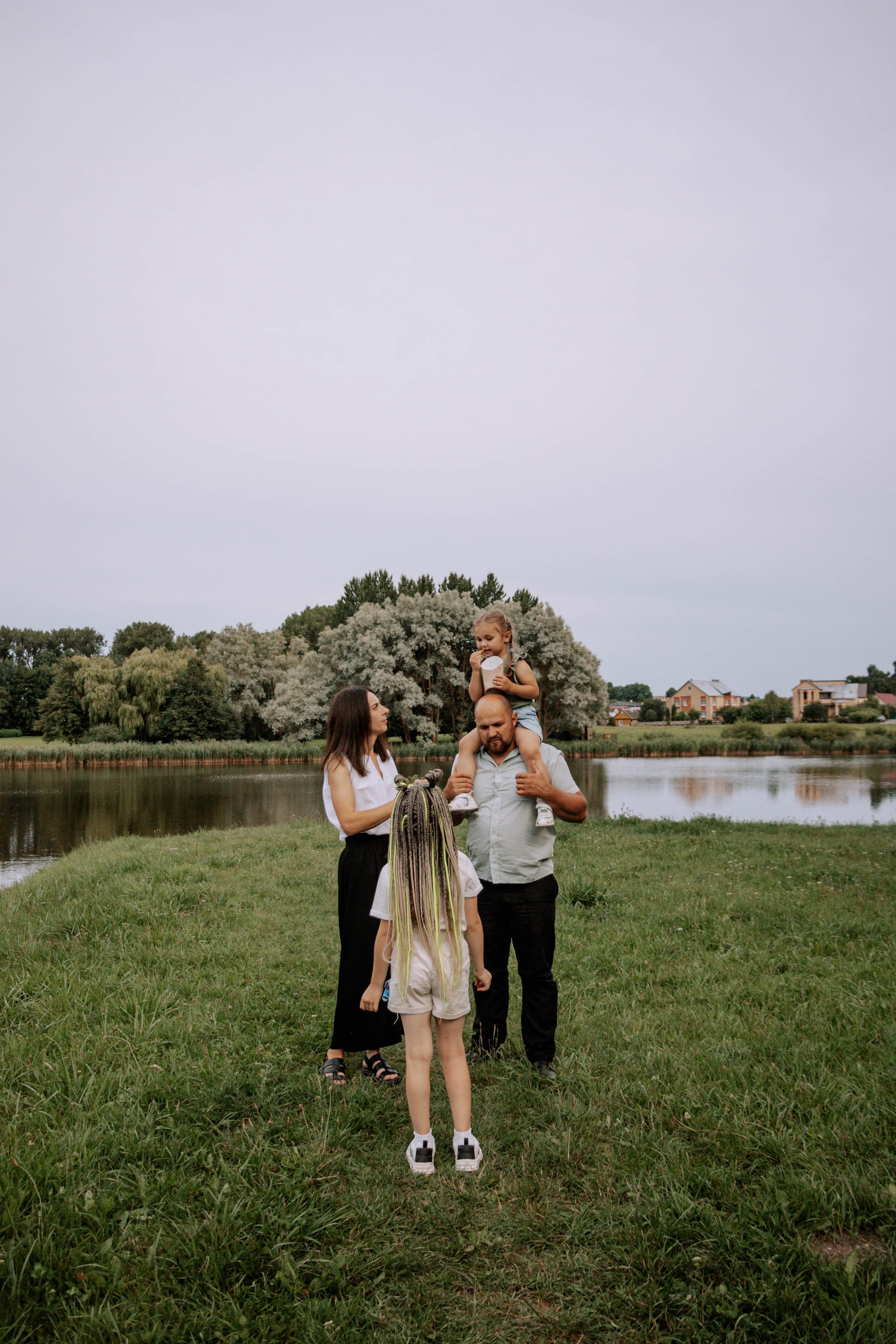 Алексей, Римма, Аннушка и Полина. Бережно сохраняю ваши чувства и истории на своих фотографиях