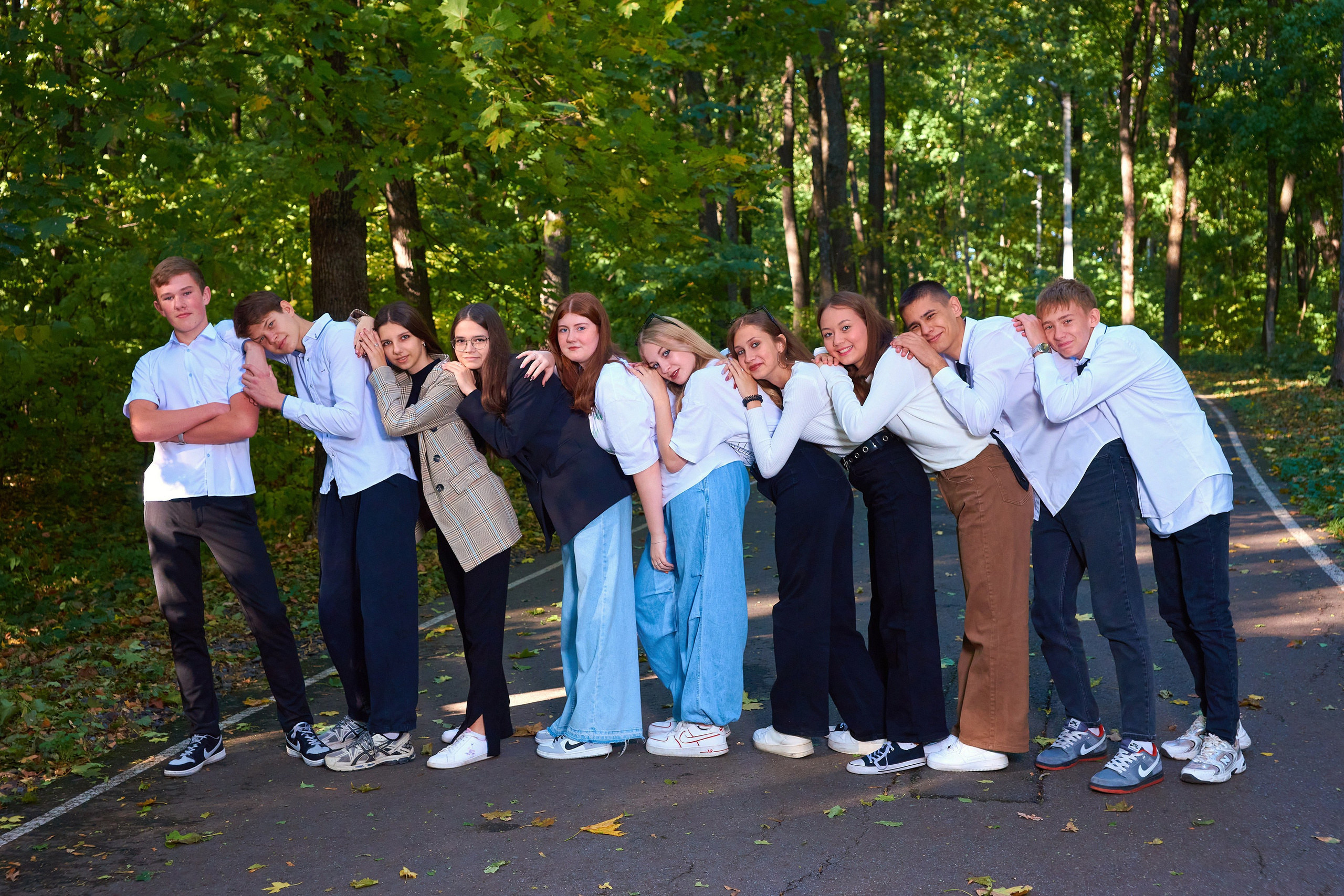 Осень в лесу. 9 класс. 2023. Childrenfoto.ru