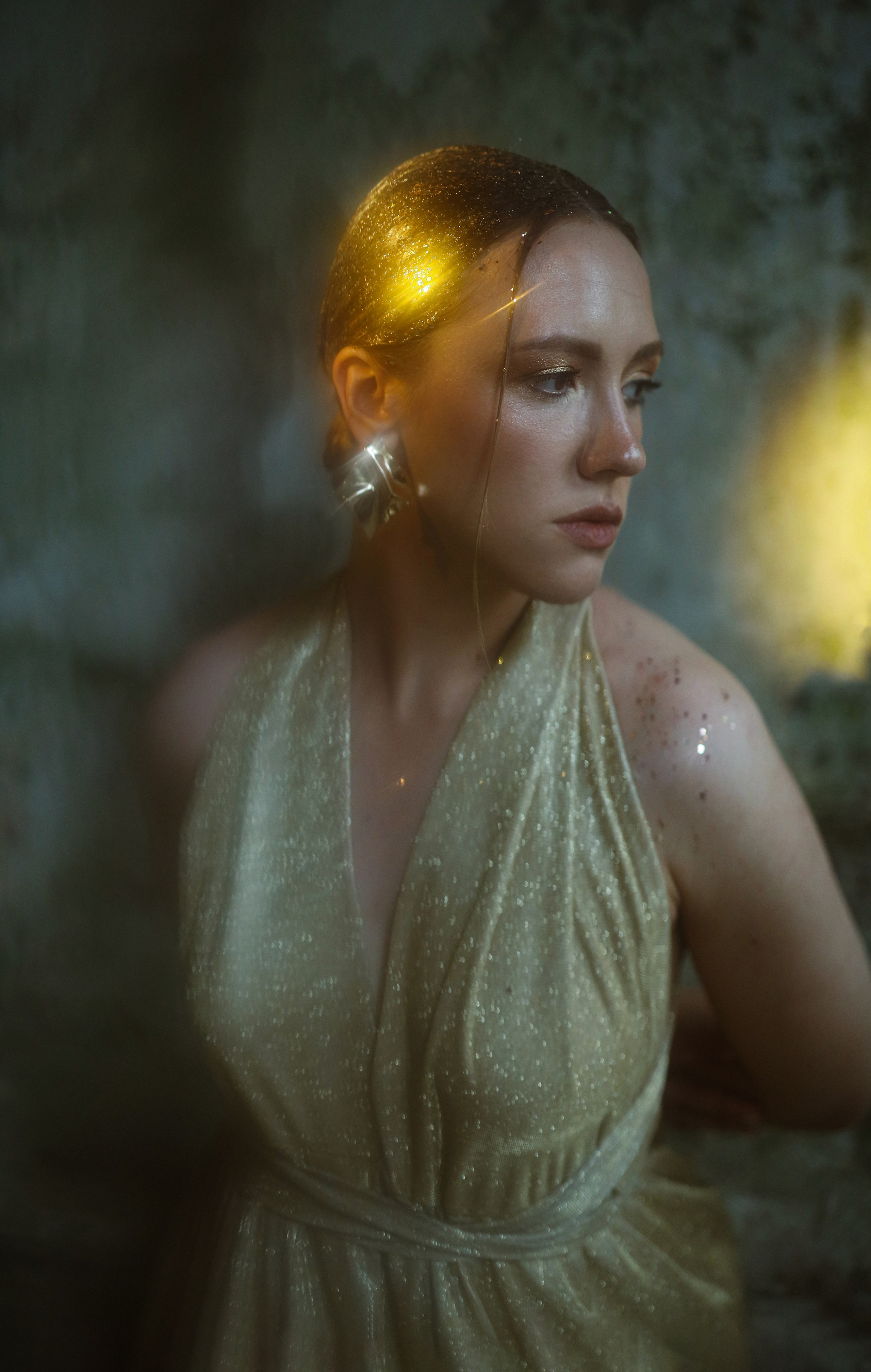 Фотосессия в заброшенном здании для Софии, Сухум, Абхазия. Свадебный и семейный фотограф в Абхазии Жанна Соснина