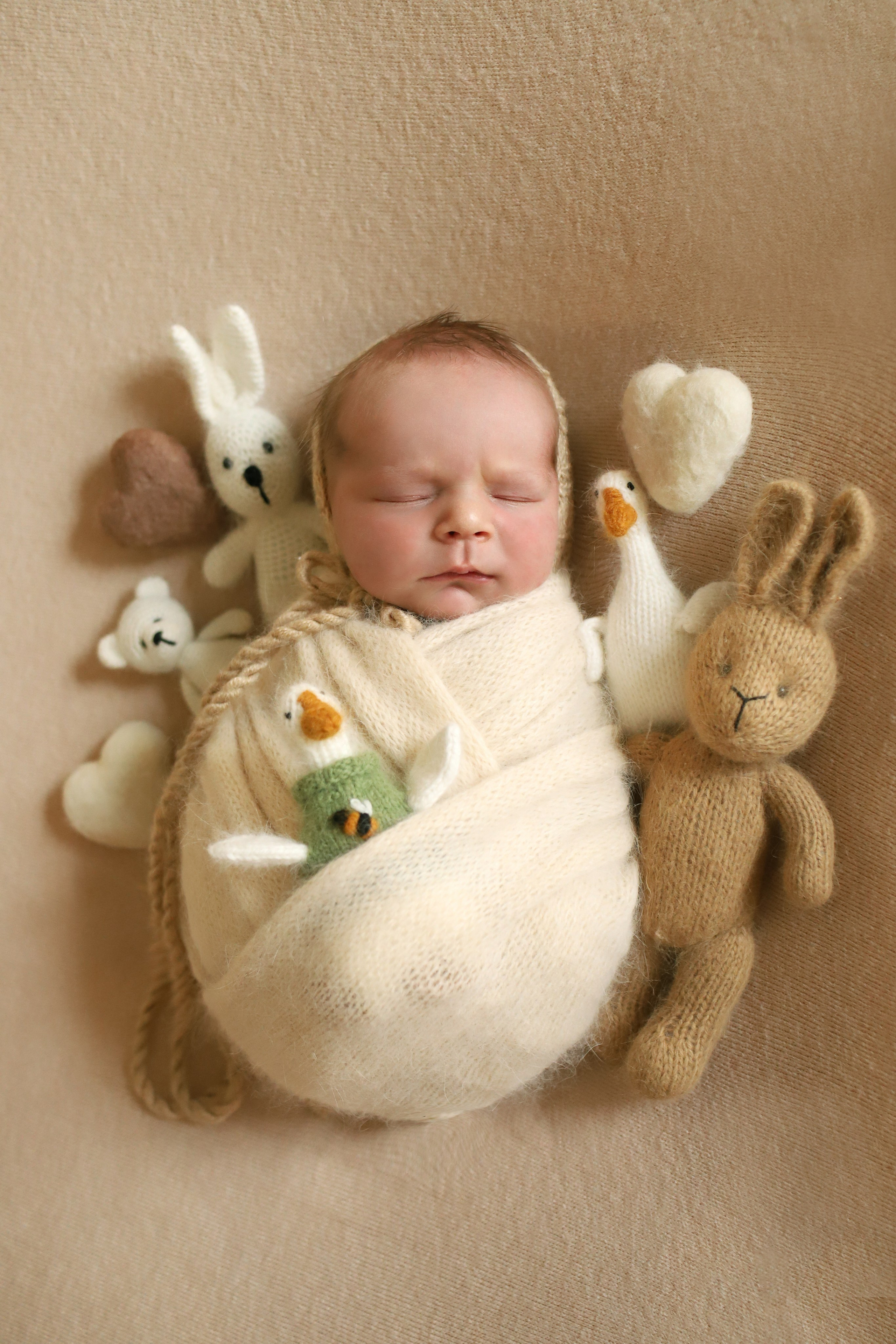 Съемка в стиле ньюБорн в роддоме. Фотосъемка выписки из роддома в Москве, заказать фотографа на выписку ньюборн съемка в роддоме newborn фотограф в Юдино