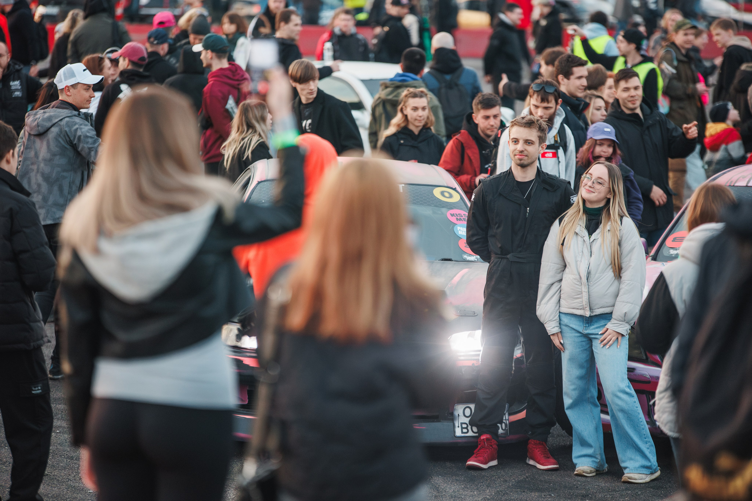 Выставка и дрифт машин. Репортажный фотограф. Москва. Алина Ланская