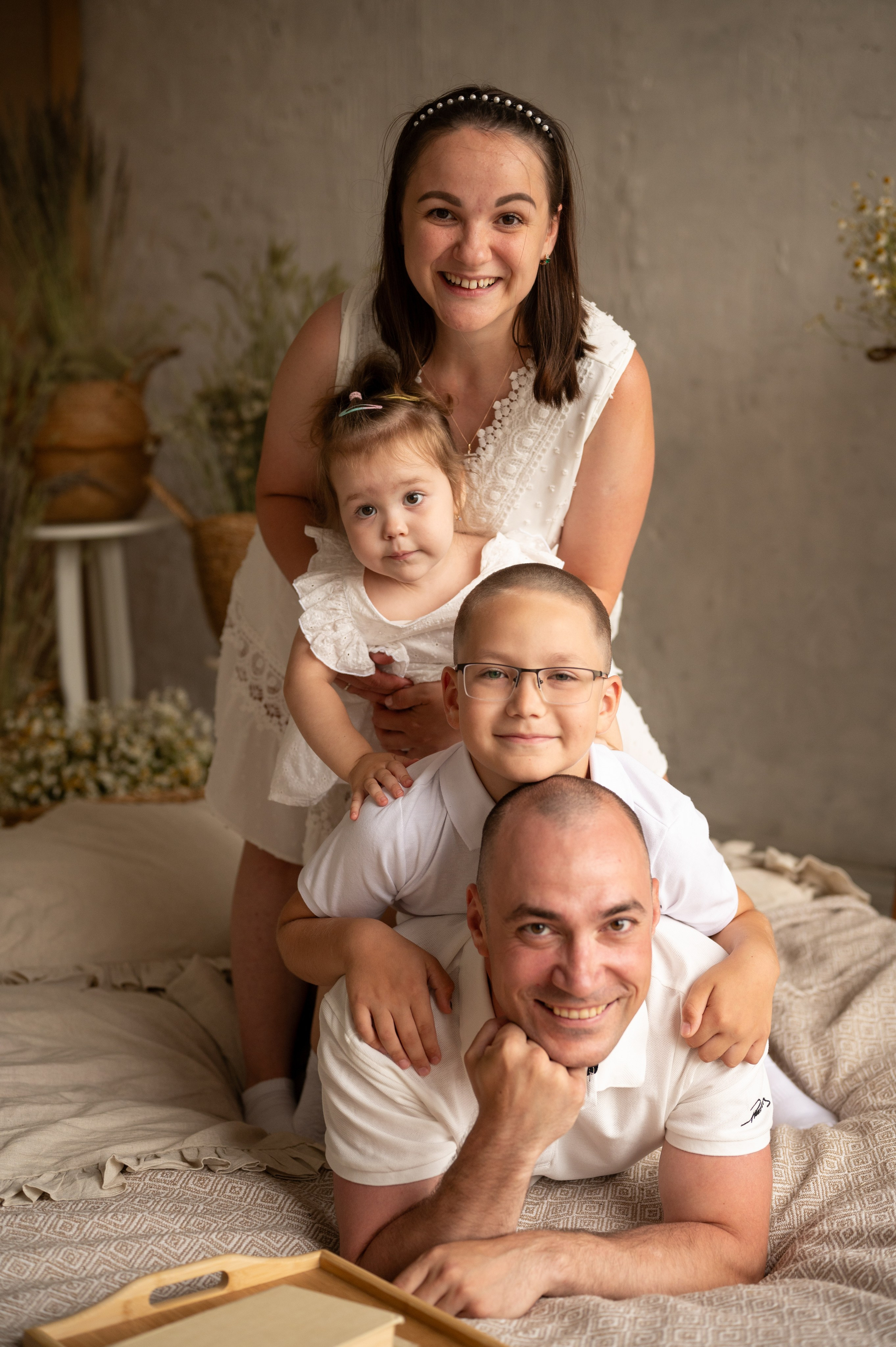 Семейная съемка в фотостудии «Воздух». Фотограф новорожденных, семейный детский в Тюмени Татьяна Морозова