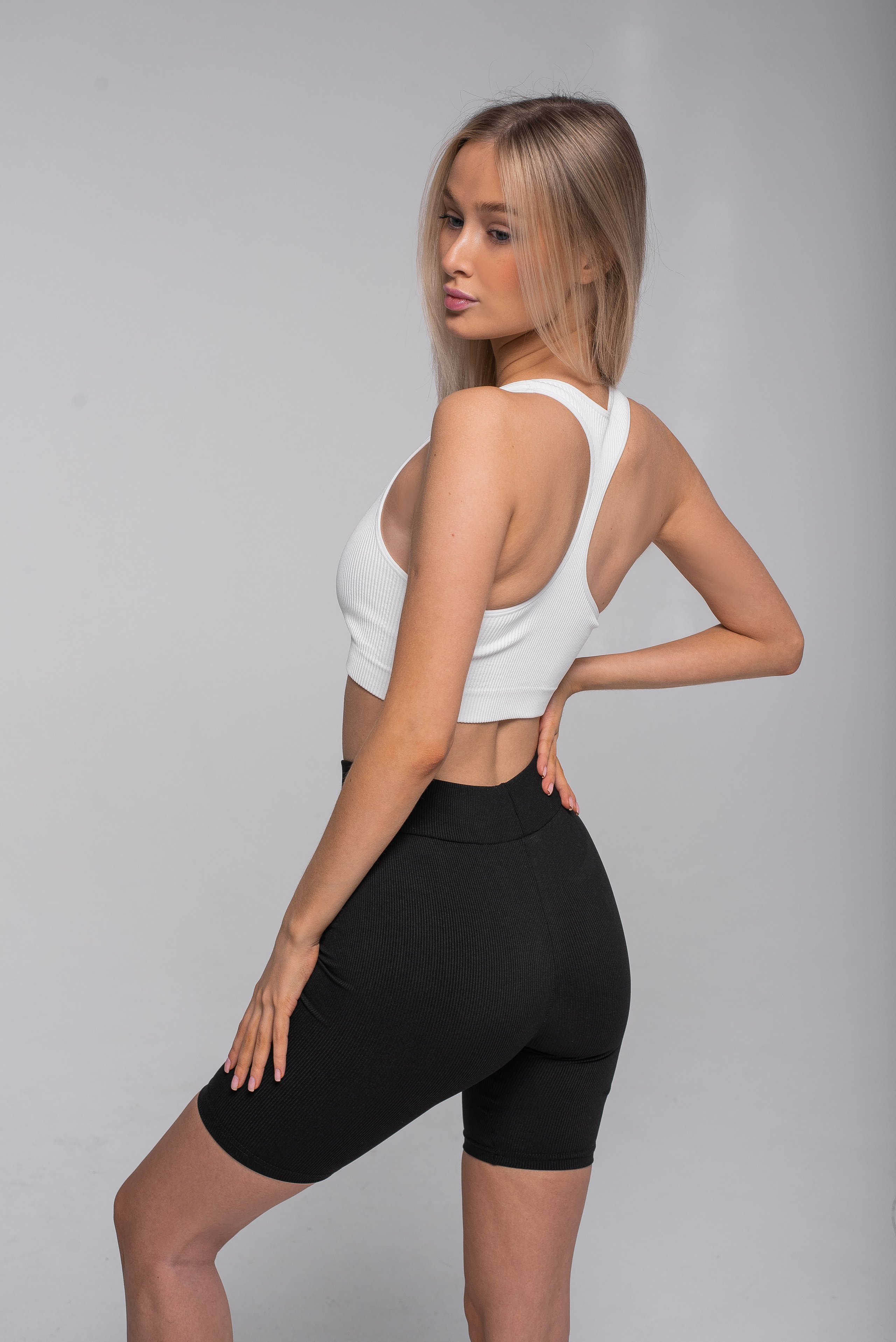 Спортивная одежда (фон). Контент фотограф в Москве Лихачева Ксения