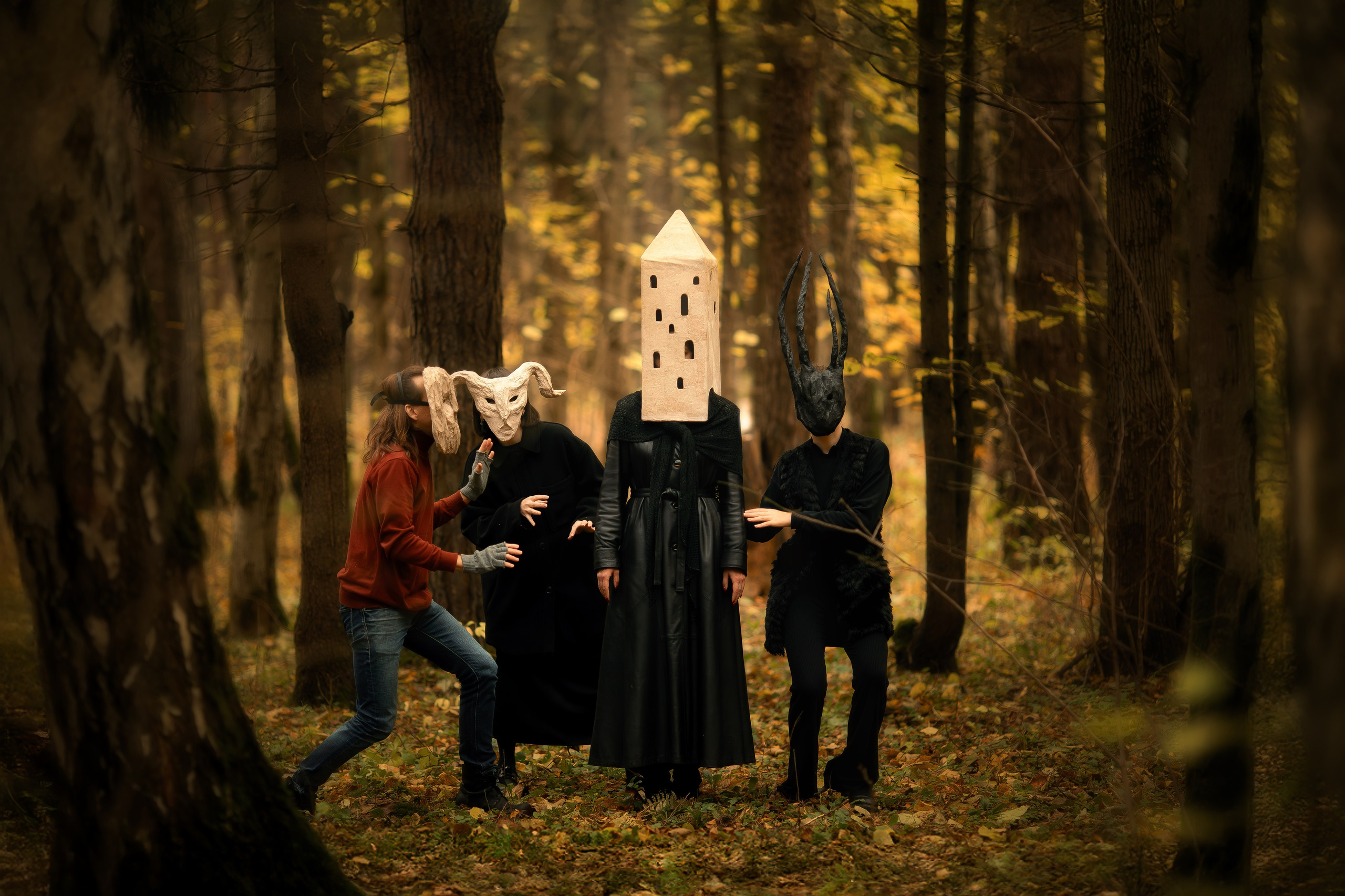 Фотопроект «Духи леса» — маски из папье-маше, свет и тишина природы. Фотограф Анна Грошикова — авторская съёмка на рассвете и закате в Москве, Мытищах, Солнечногорске и Московской области