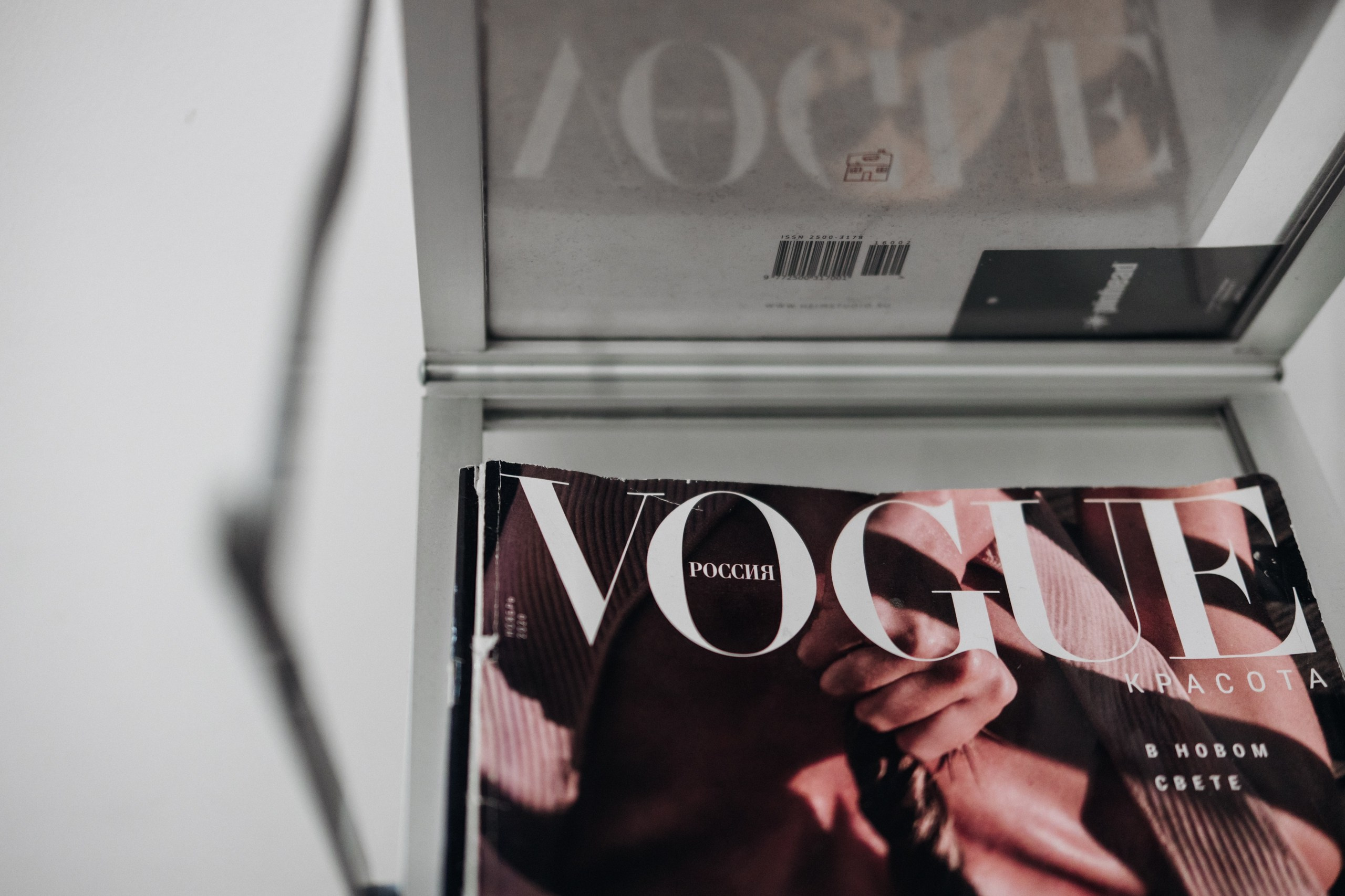 Промо-Сессия КамиLLа на обложку сингла «Дельтаплан». Репортажный фотограф Санкт-Петербург