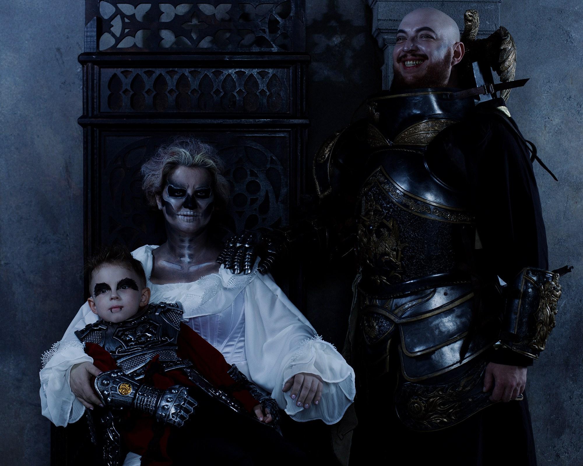 Семейная фотосессия к хелуину. Необычные портретные фотосессии под ключ в Москве