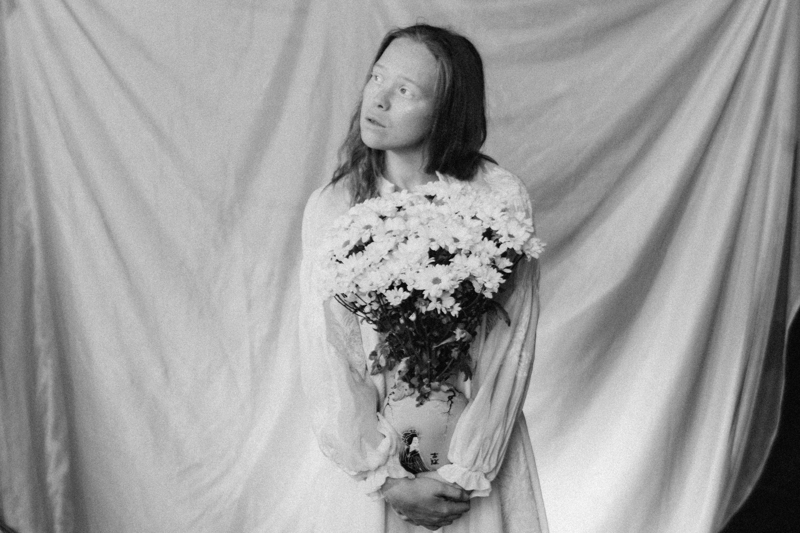 Мы всё ещё хрупкие, всё ещё люди. Портретный фотограф