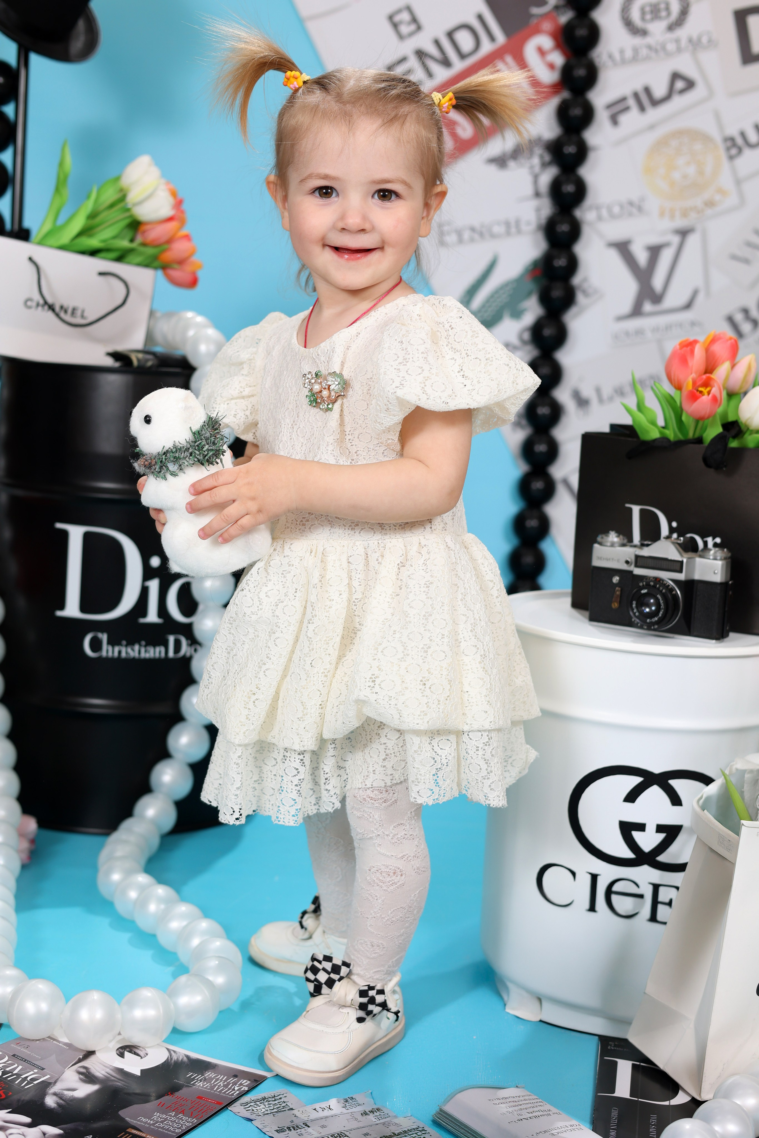 На стиле ФЭШН. Выпускные альбомы в Иваново в детский сад и школу. Александр и Светлана Янкины