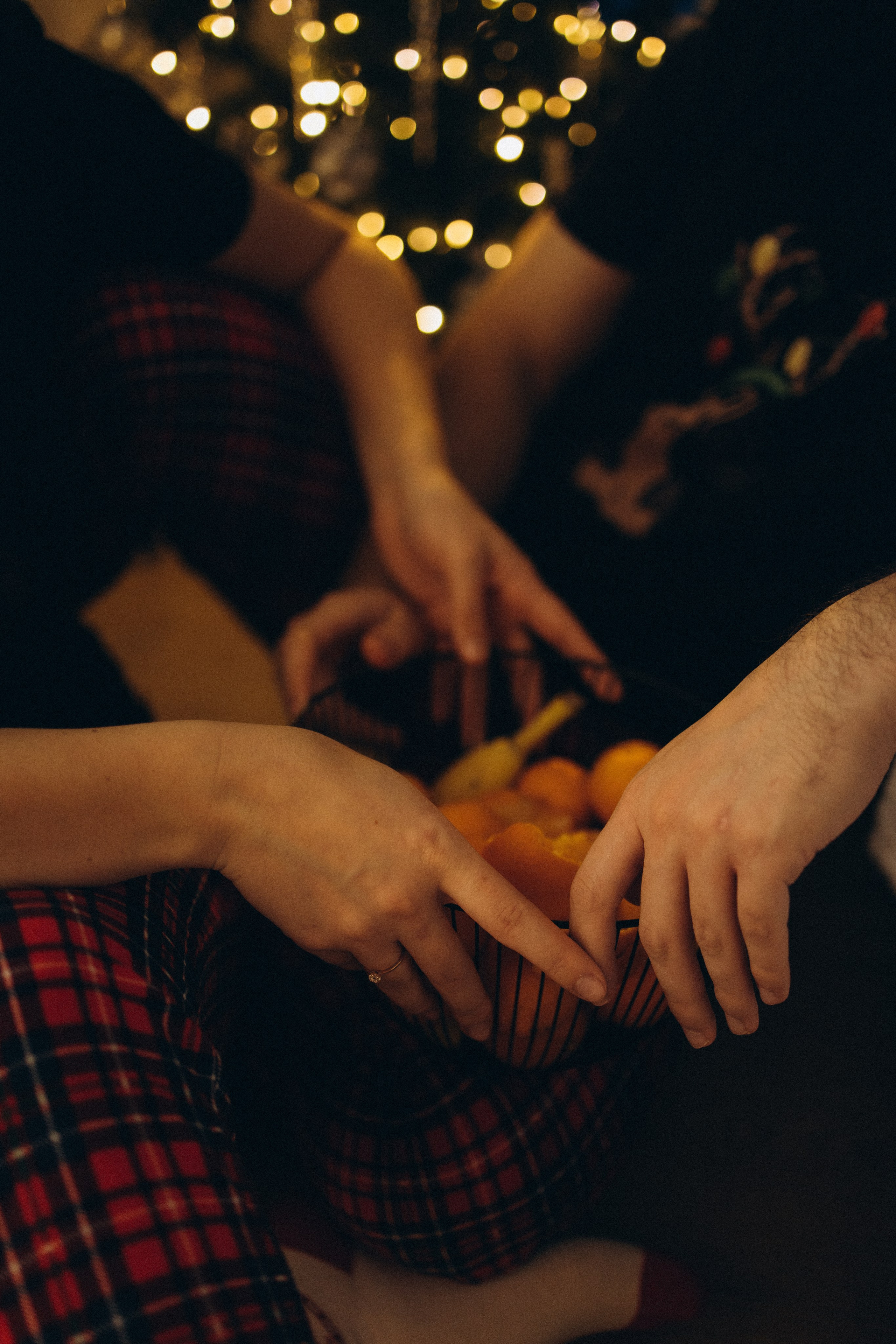 Новогодняя домашняя семейная фотосъемка (21.12.2024)г.Жуков (Калужская обл.). Надежда Стар семейный и церковный фотограф в Жукове и Калужской области