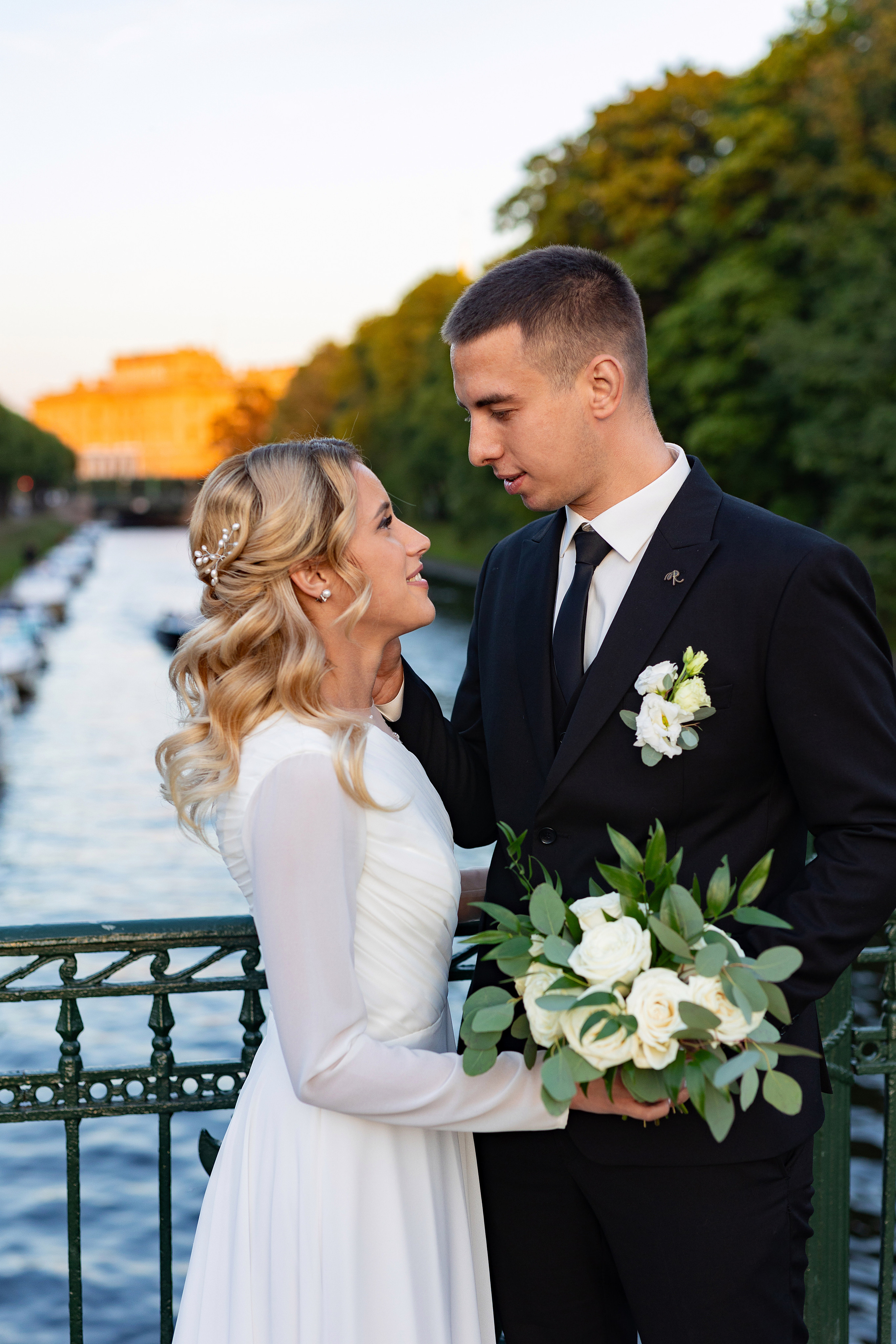 Свадебная фотосессия на закате. Семейный и свадебный фотограф в Санкт-Петербурге Татьяна Швыкова