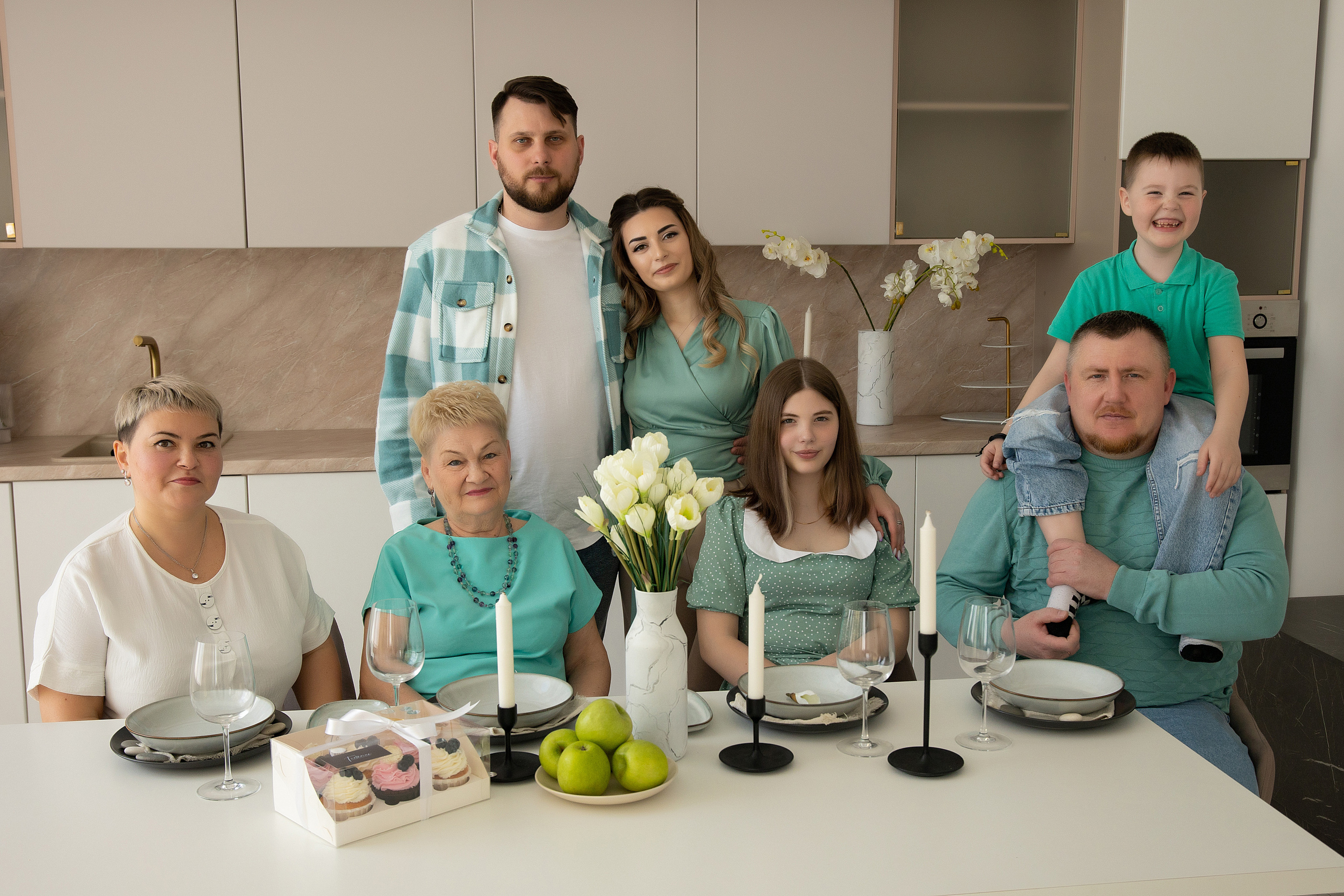Фотосессия для большой семьи. Семейный и свадебный фотограф в Санкт-Петербурге Татьяна Швыкова