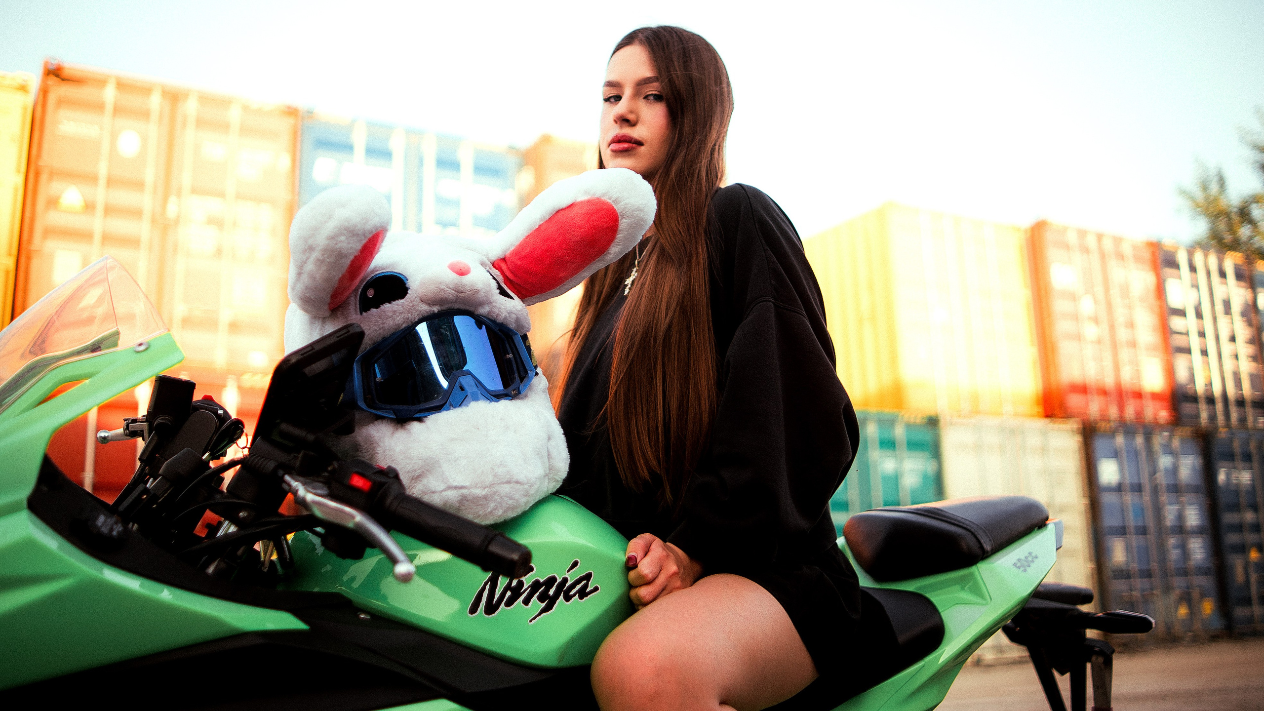 Уличная фотосессия для Николь в Новосибирске. Фотограф в Новосибирске Владислав Унтерберг