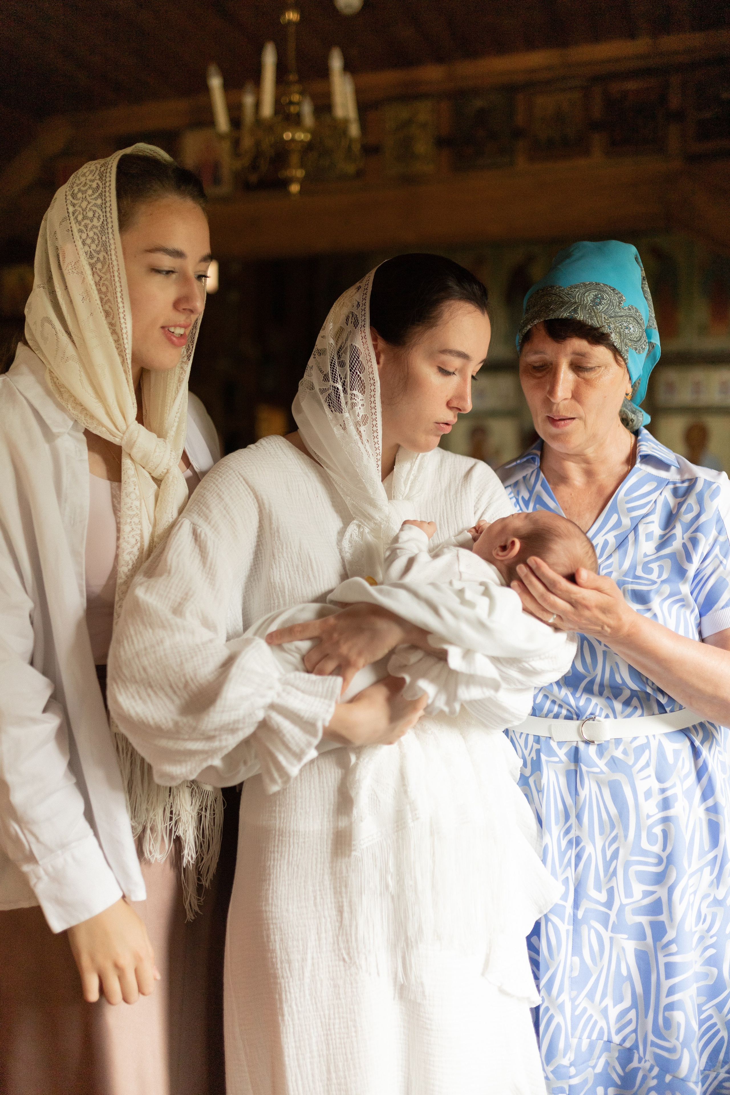 Церковь Новомучеников. Семейный фотограф в Москве Анна Пожарская