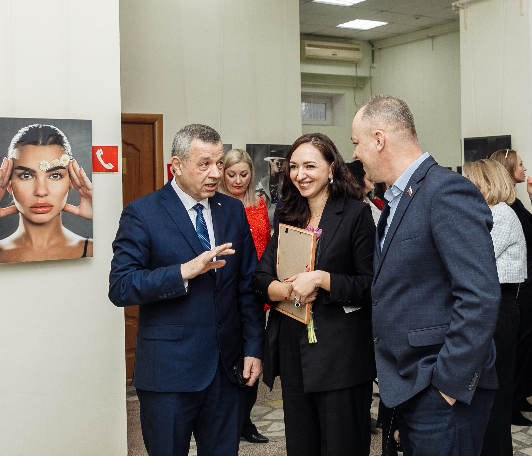 ОТКРЫТИЕ ВЫСТАВКИ. Семейный фотограф в Волгодонске Анастасия Шипилова