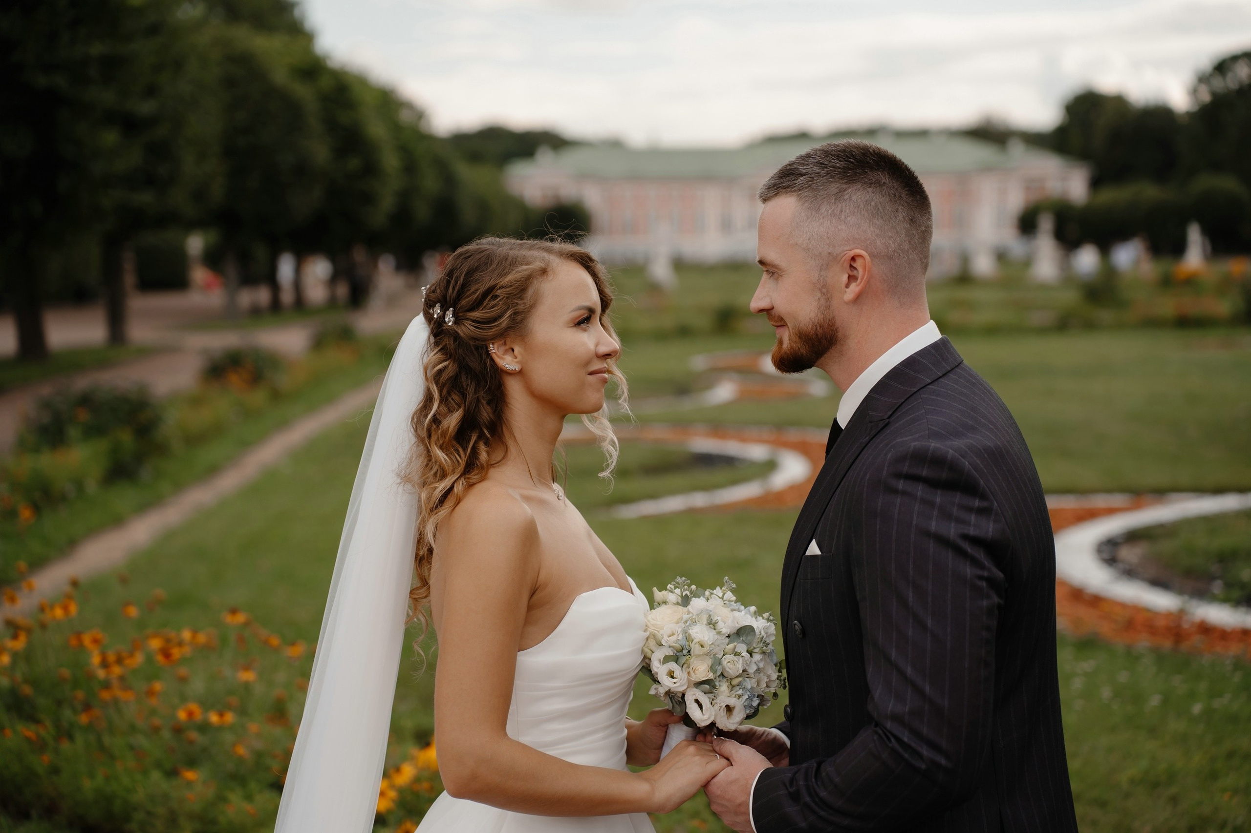 Свадьба в Russo-Balt, усадьба Кусково. Свадебный и семейный фотограф в Москве Светлана Зоткина