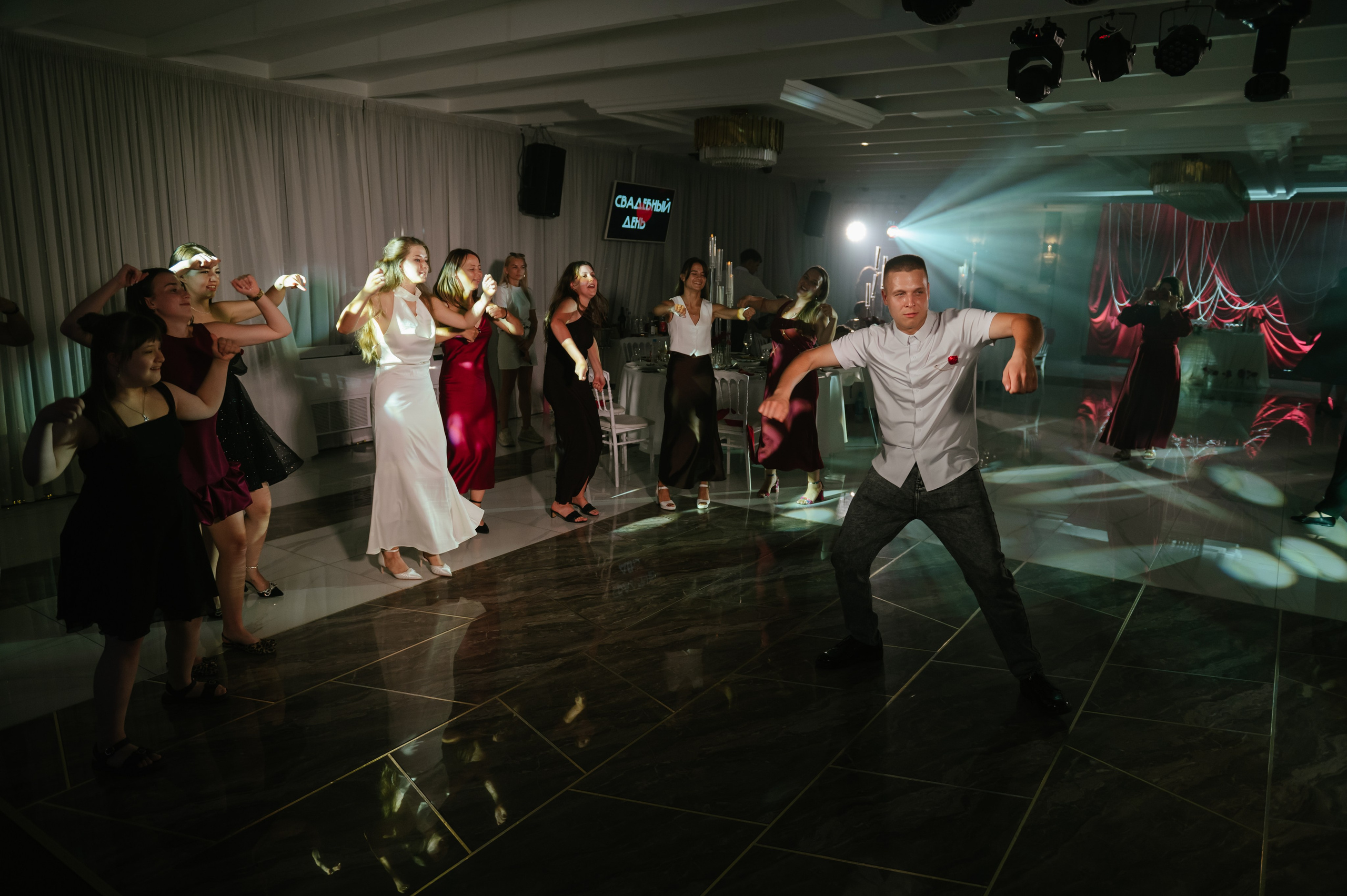 07.08.25. Свадебный, женский, семейный фотограф в Севастополе Юлия Мошенко