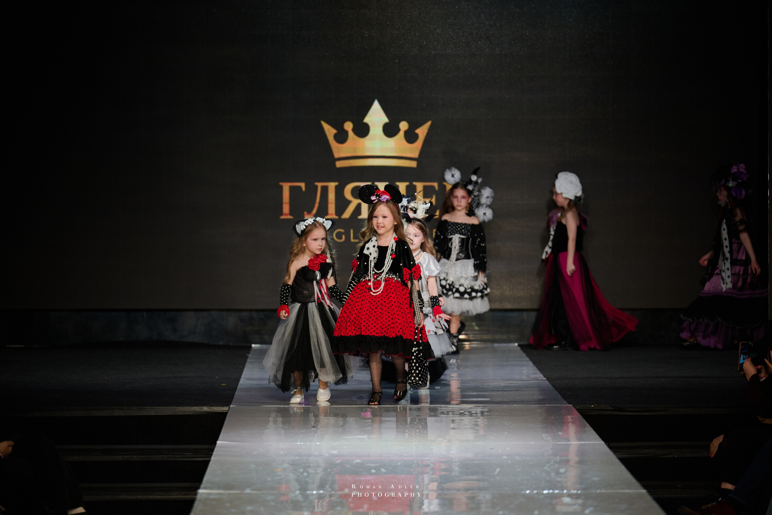 Moscow Fashion Show зима25/26. Фотограф Роман Адлер