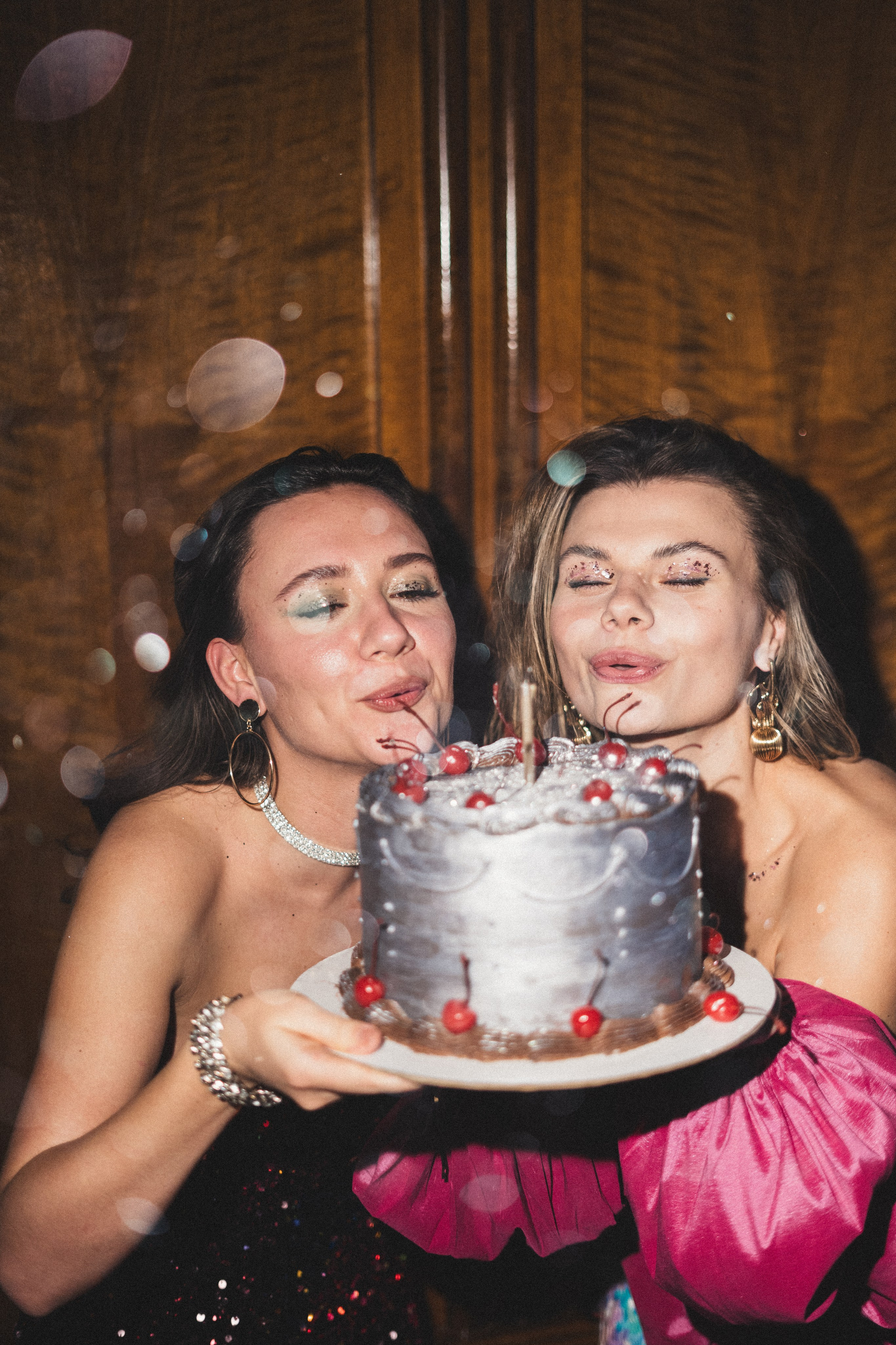 Новый год в женском клубе