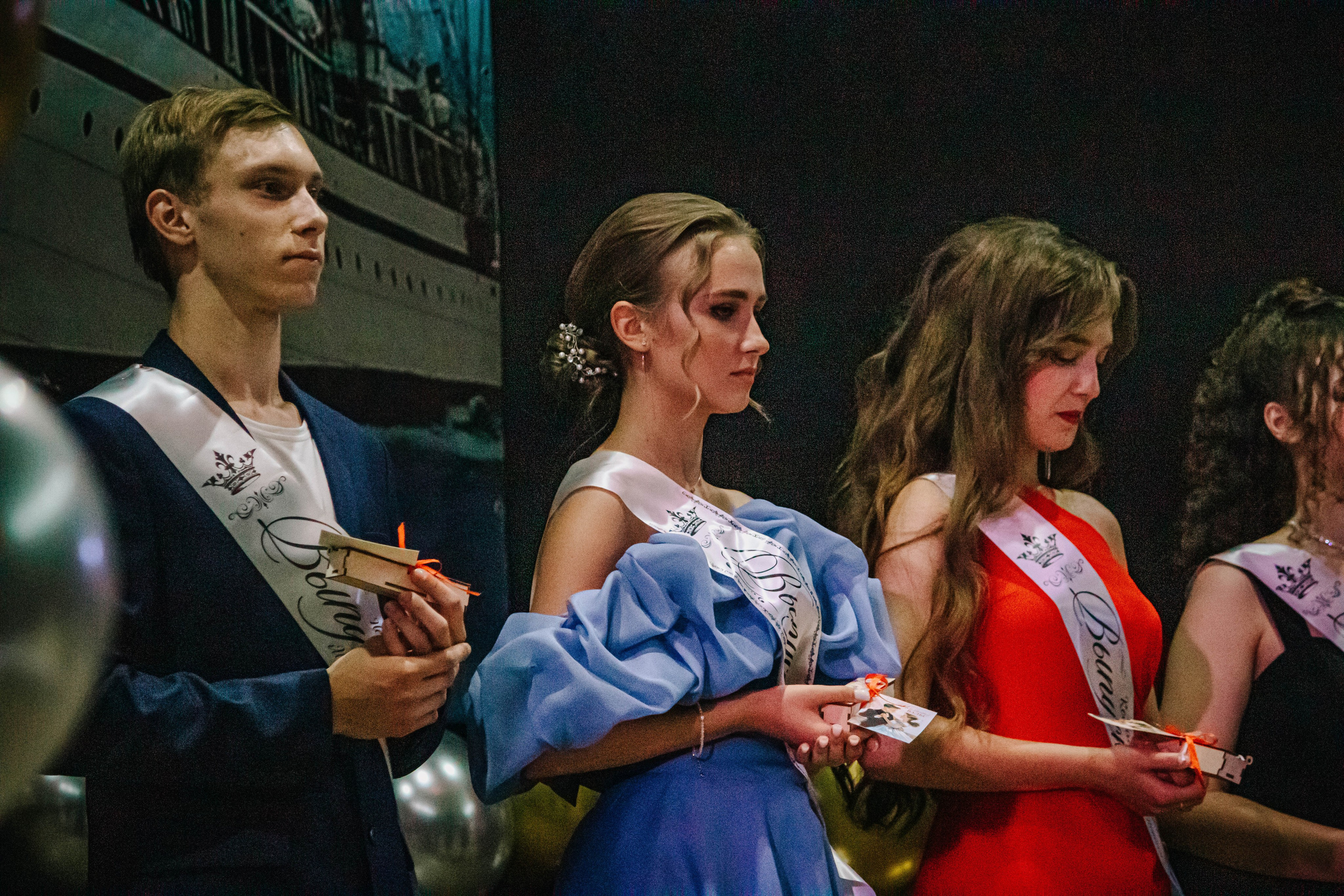 Выпускной 11 классов 2024 Невель. Фотограф Дарья Маташкова