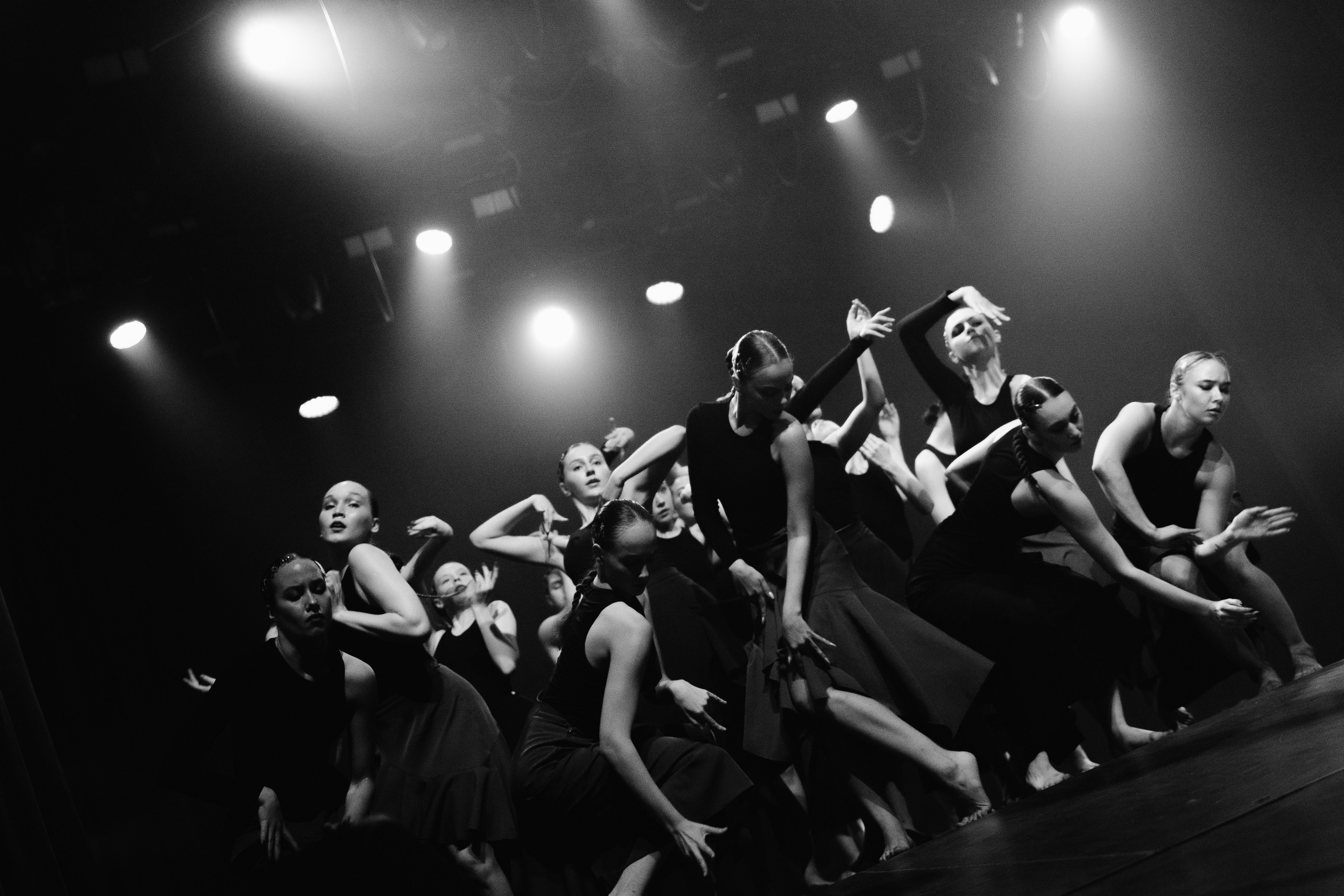 Спектакль «Песнь сирен». Главная