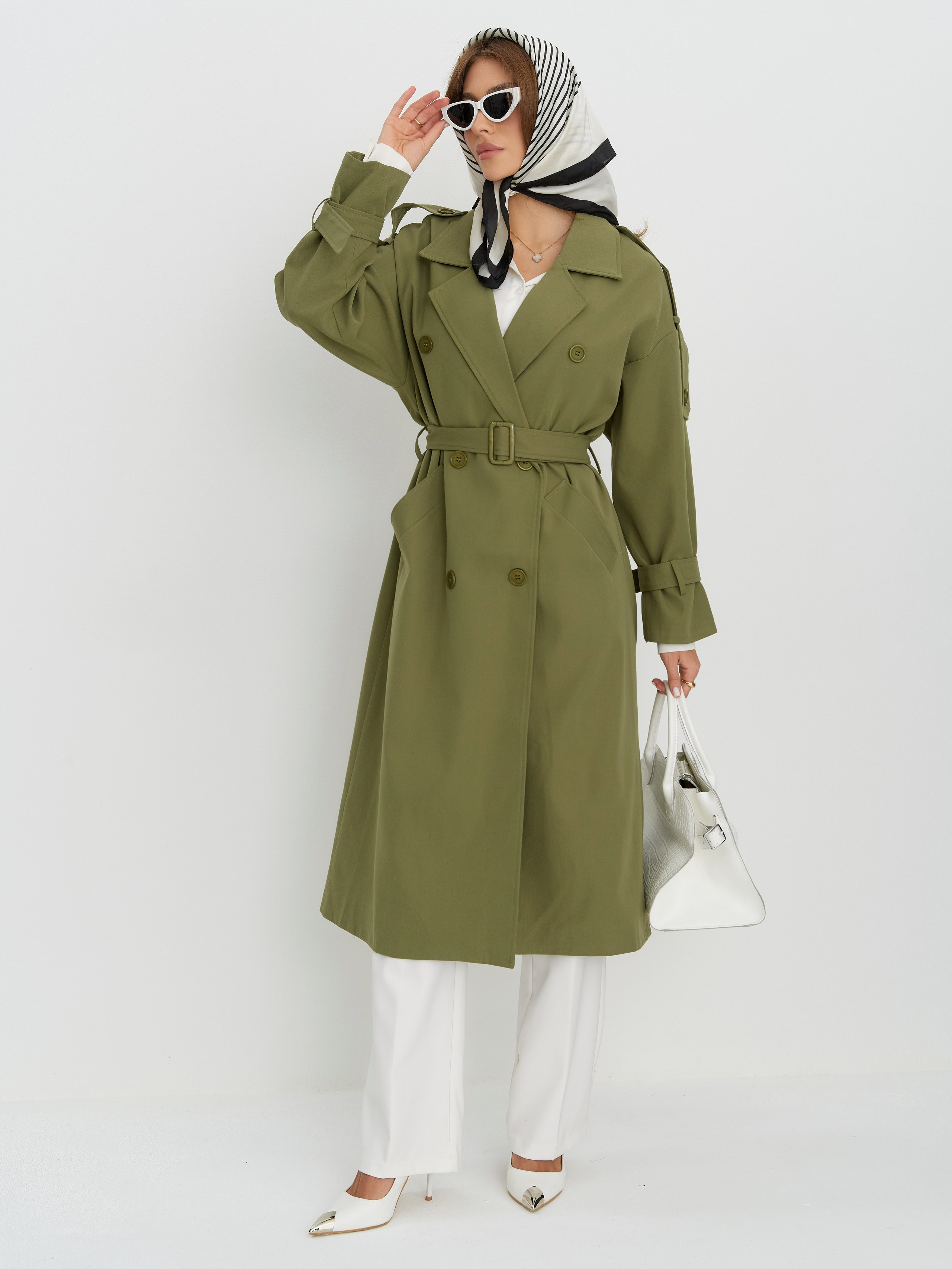 Тренчи. Фотограф для маркетплейсов в Москве