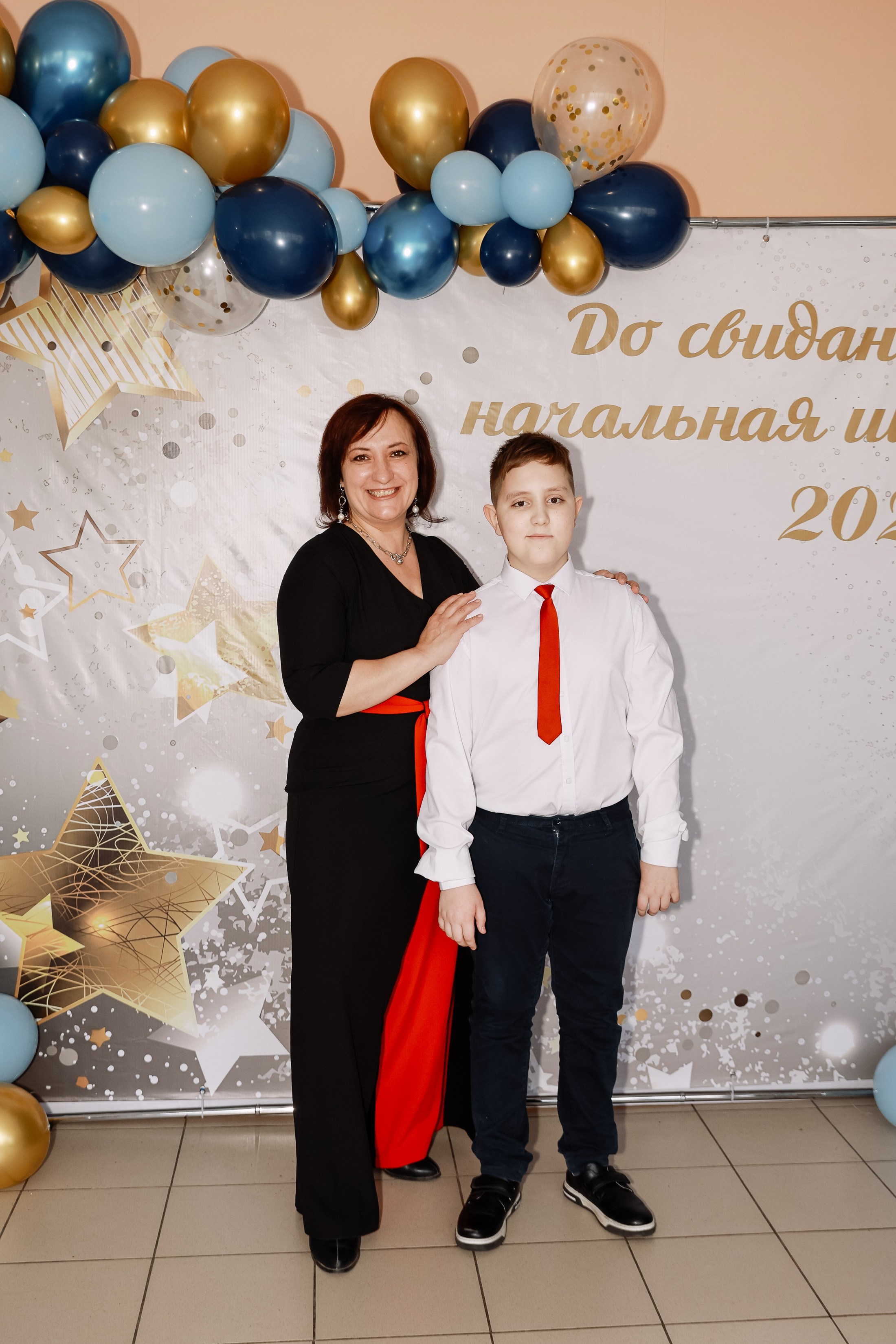 Прощай начальная школа 4б Лицей 28. Фотограф Юлия Мальцева